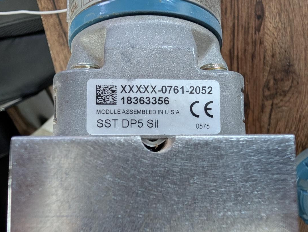 ROSEMOUNT PRESSURE TRANSMITTER , Model 3051CG5A02A1AS5E5M5 2000 psi (C1)