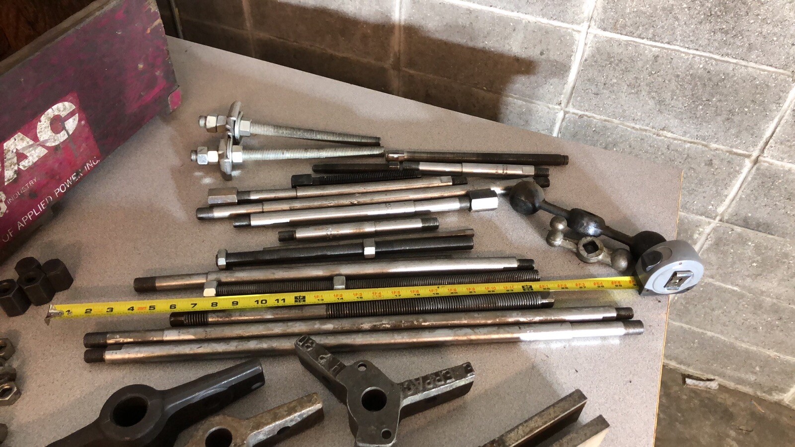 Enerpac / OTC 17-1/2, 30, 50 Ton 3-Jaw Hydraulic Cross Bearing Pullers