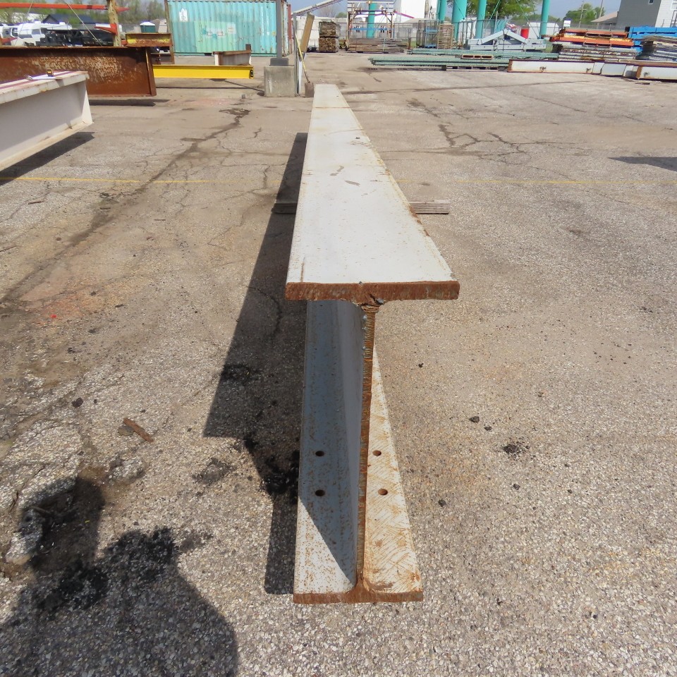 W24 x 94 Standard Steel I-Beam 0.5″ Web 256″ L x 9.25″ W 24.25″ H