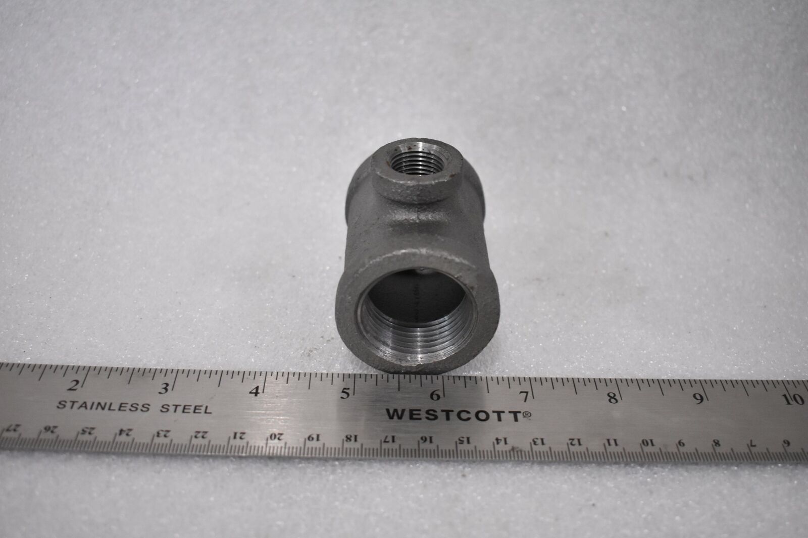 WARD MANUFACTURING T-PIPE COUPLING IRON 1-1/4″x1-1/4″x5/8″ (LOT OF 2)