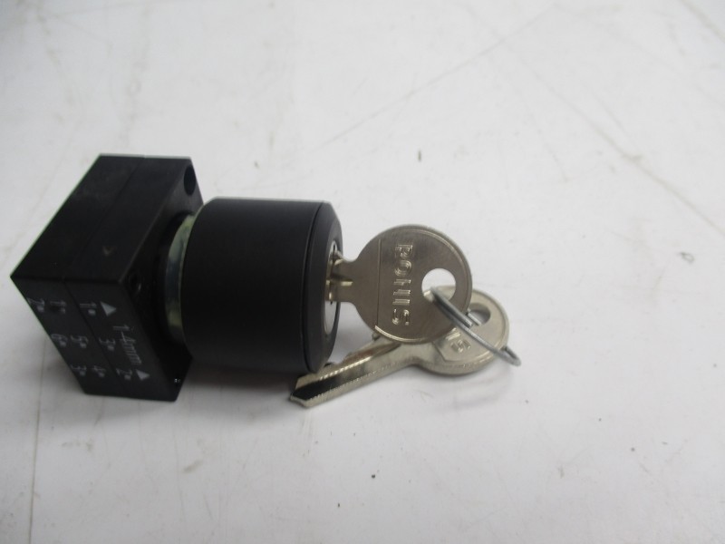 SIEMENS 3SB3000-4DD21 NSMP