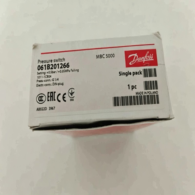 1PC New 1PC Danfoss MBC 5000 061B201266 Pressure Switch