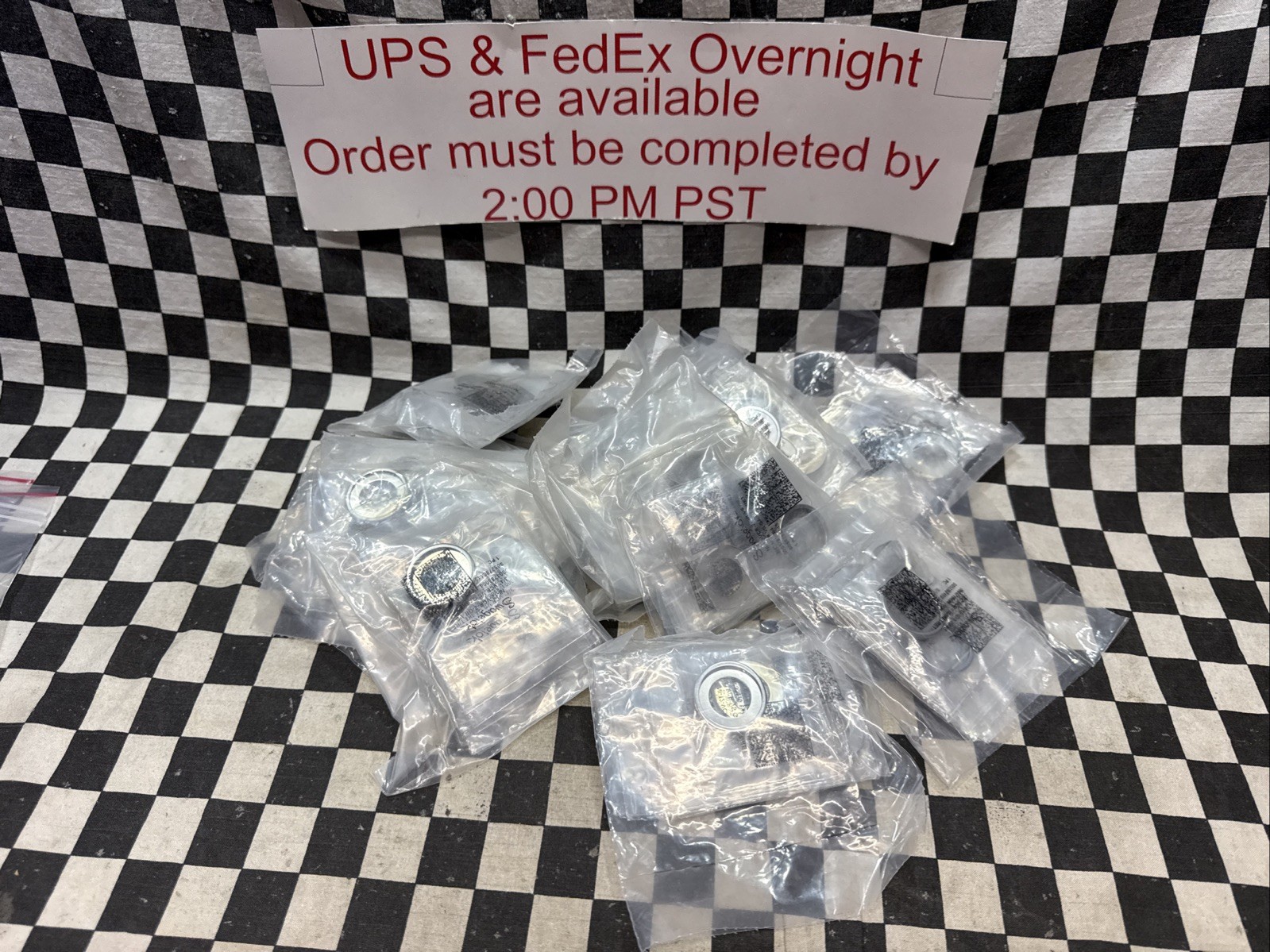 SWAGELOK Gasket Retainer 3/4″, NI-12-VCR-2-GR-VS, LOT OF 42 SHIPSAMEDAY#1546T4