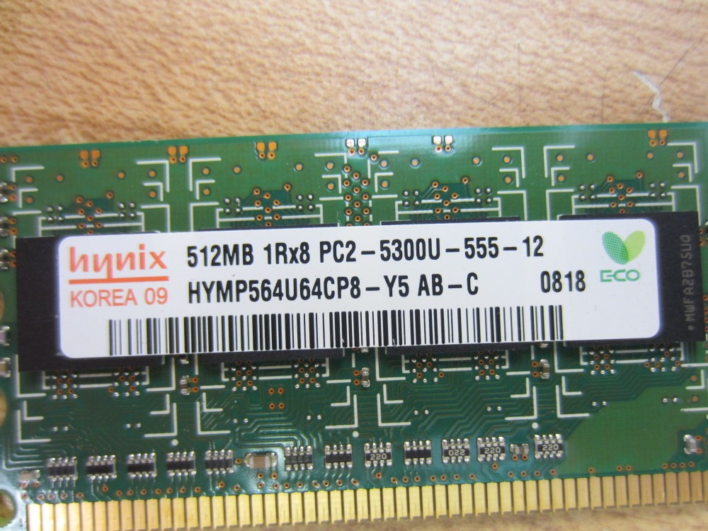 Hynix 512MB 1Rx16 PC2-5300U-555-12 Module HYMP564U64CP8-Y5 AB-C