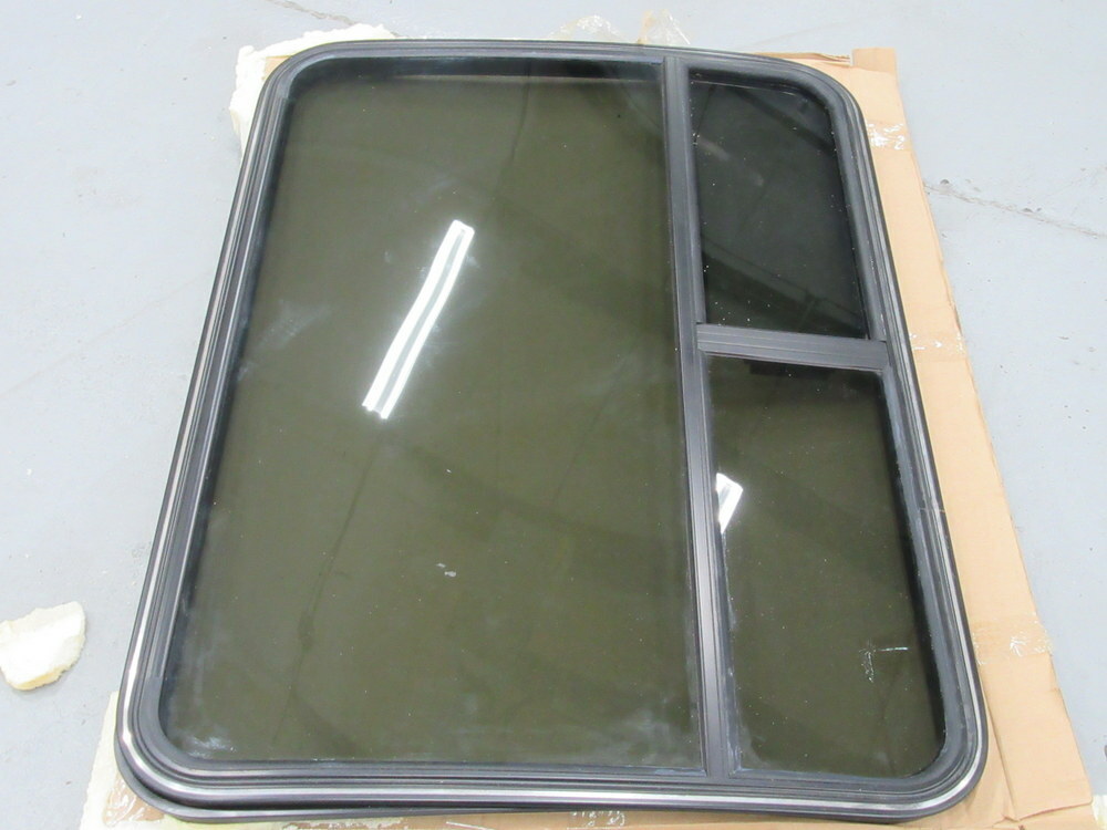 ParKin AS3 M282 1/8GL Van Side Window AS3M28218GL