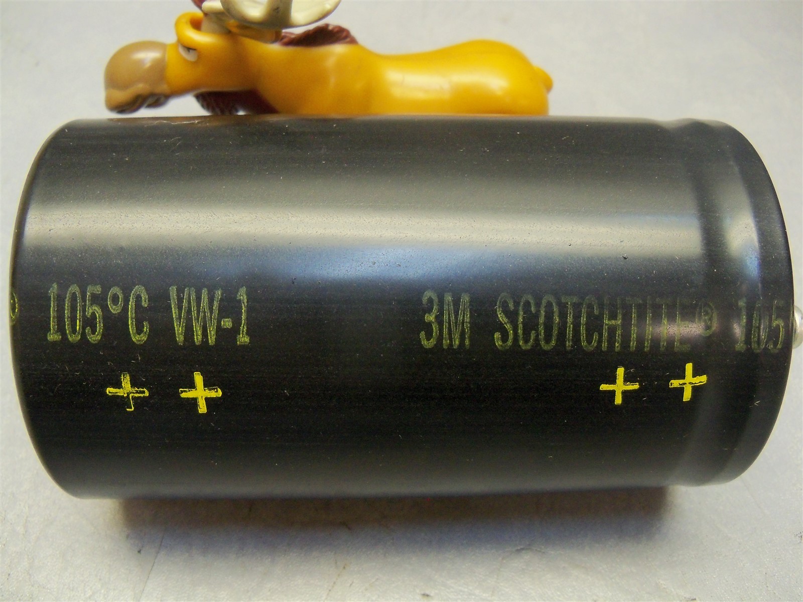 Mallory Capacitor Type CGS 39000MFD 60VDC Max Surge 75VDC 20-60516