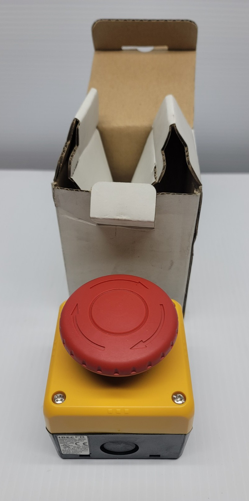 IDEC FB Control Box FB1W-XW1E BV522MR **Read Description**