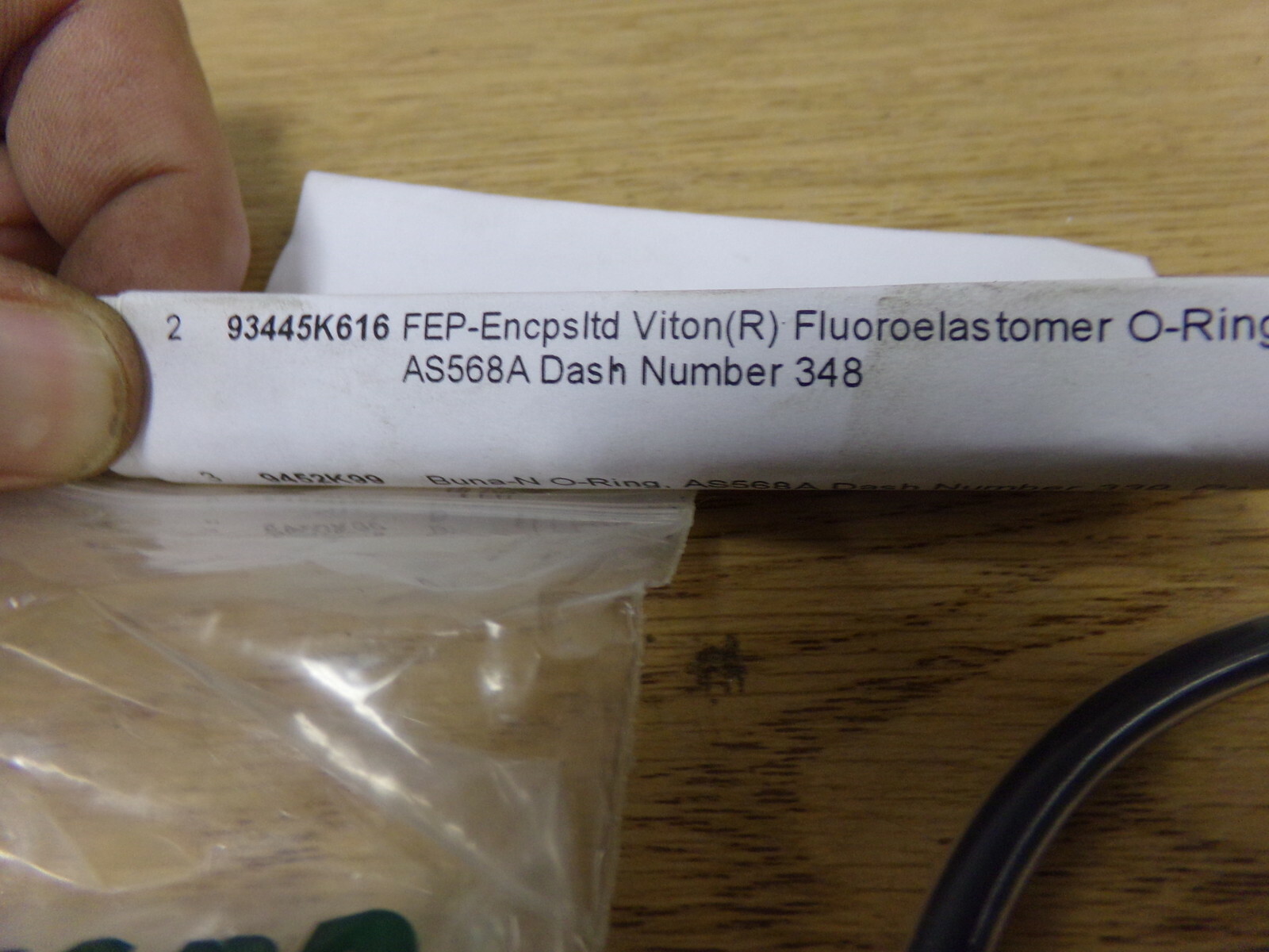 NEW McMaster-Carr Line 2 93445K616 Fep Encpsltd Viton Fluoroelastomer O-Ring AS5