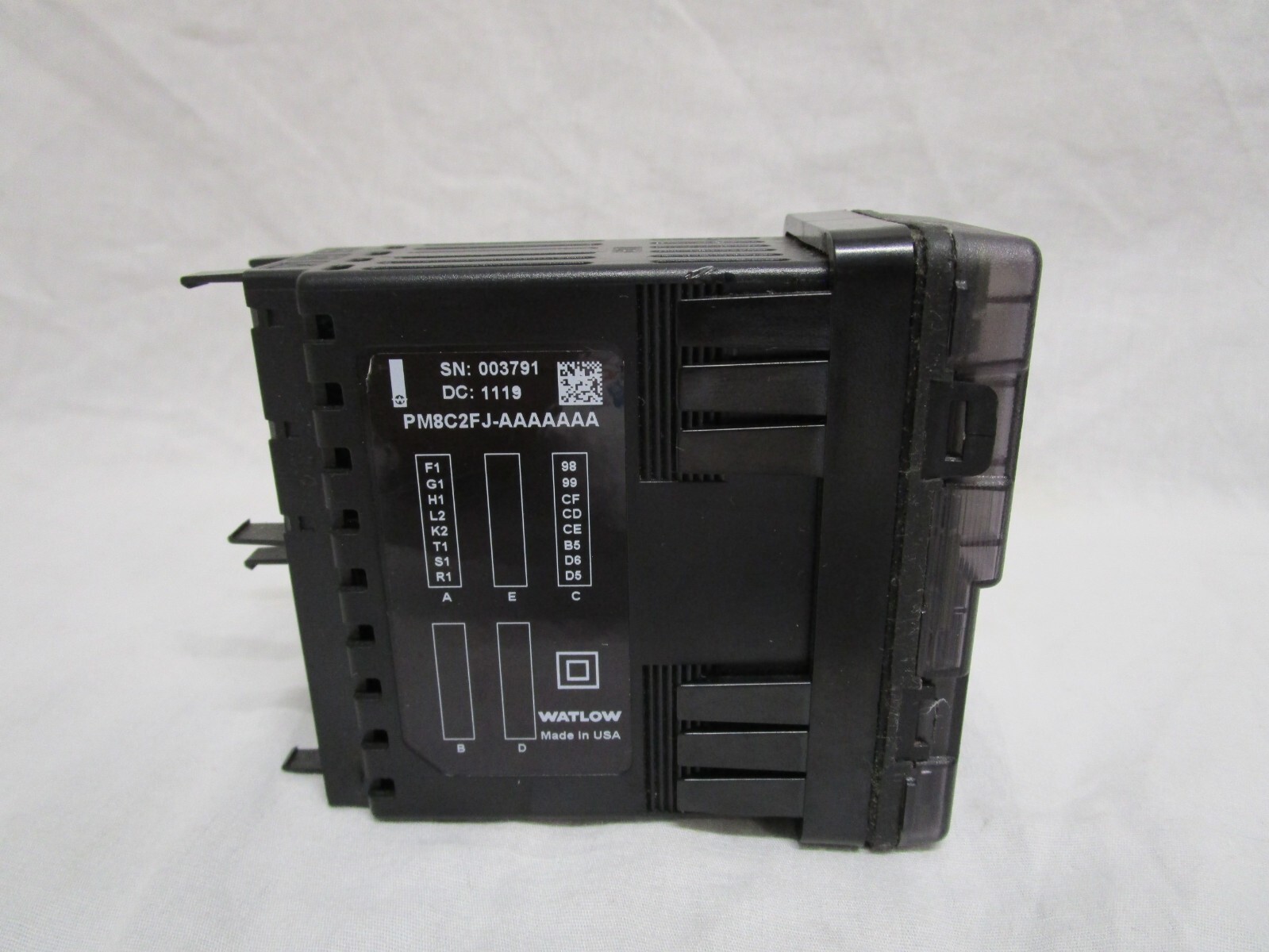 WATLOW PM8C2FJ-AAAAAAA INTEGRATED MULTI-FUNCTION CONTROLLER