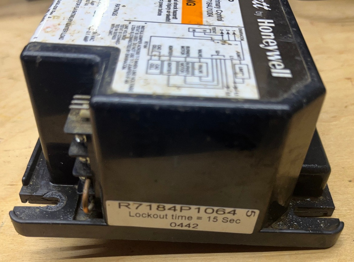 HONEYWELL Primary Control R7184P1064 R7184P 1064 Y3