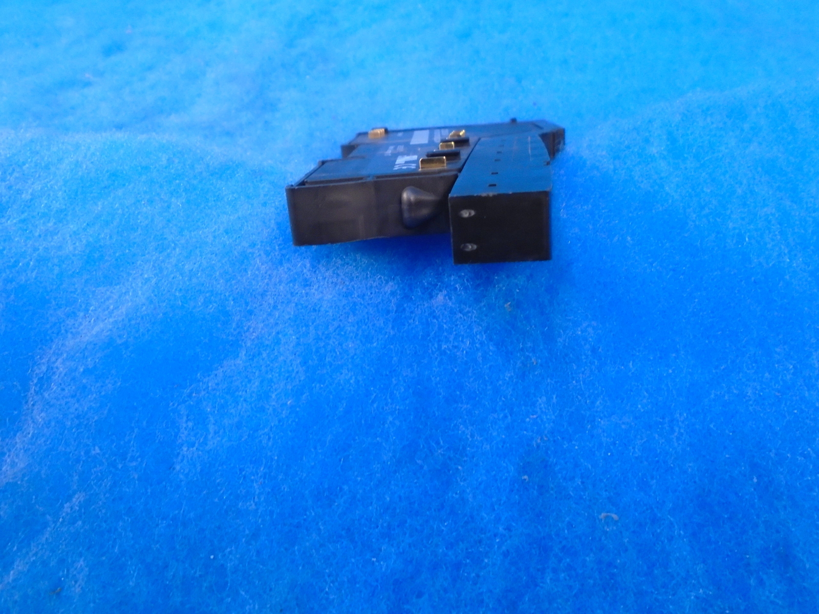 GE FANUC IC220MDL642A INPUT 24VDC POSITIVE LOGIC 4PT 1YR WARRANTY