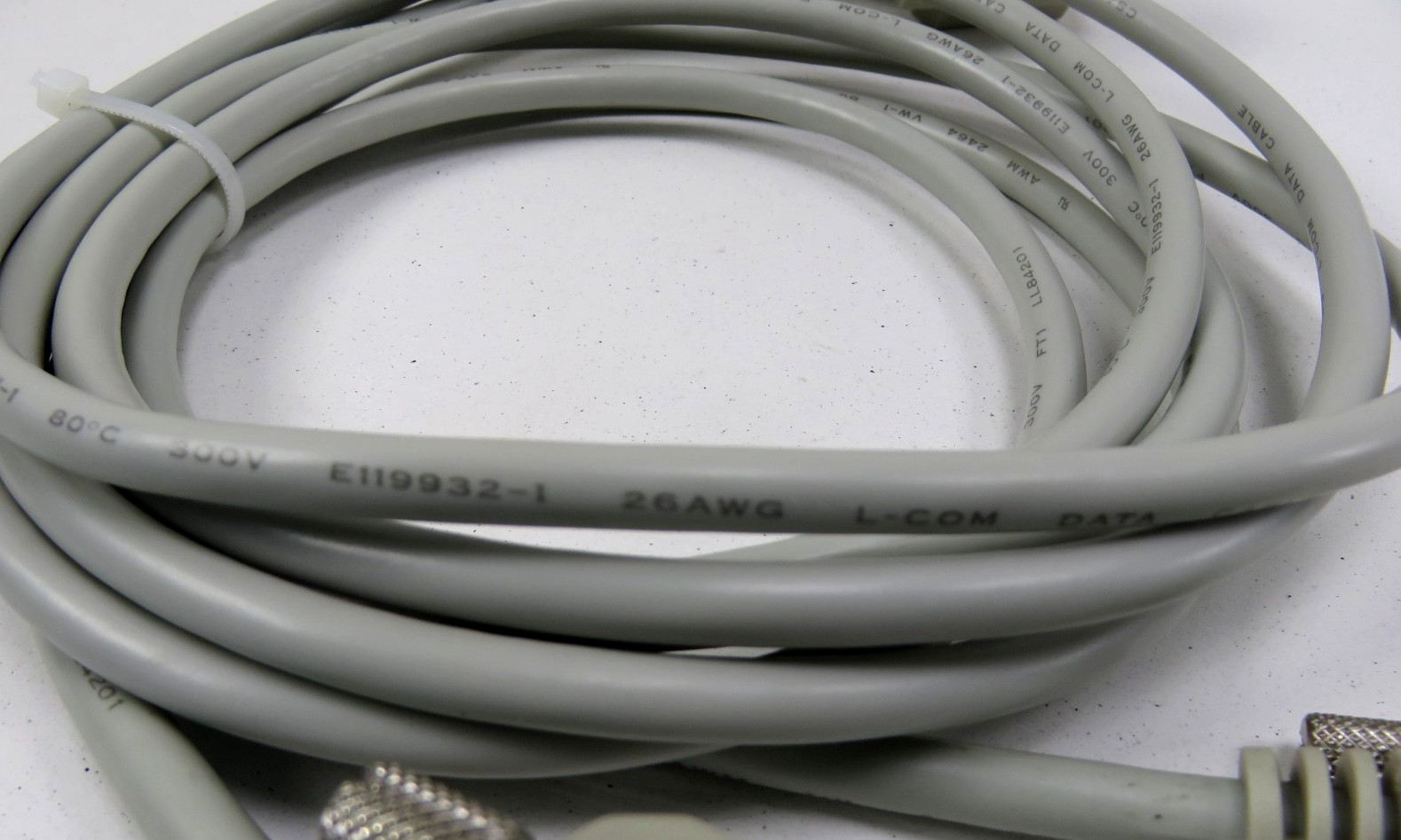 Lot of 2 L-com E119932-1 26AWG AWM 2464 VW-1 80C 300V Data Cable