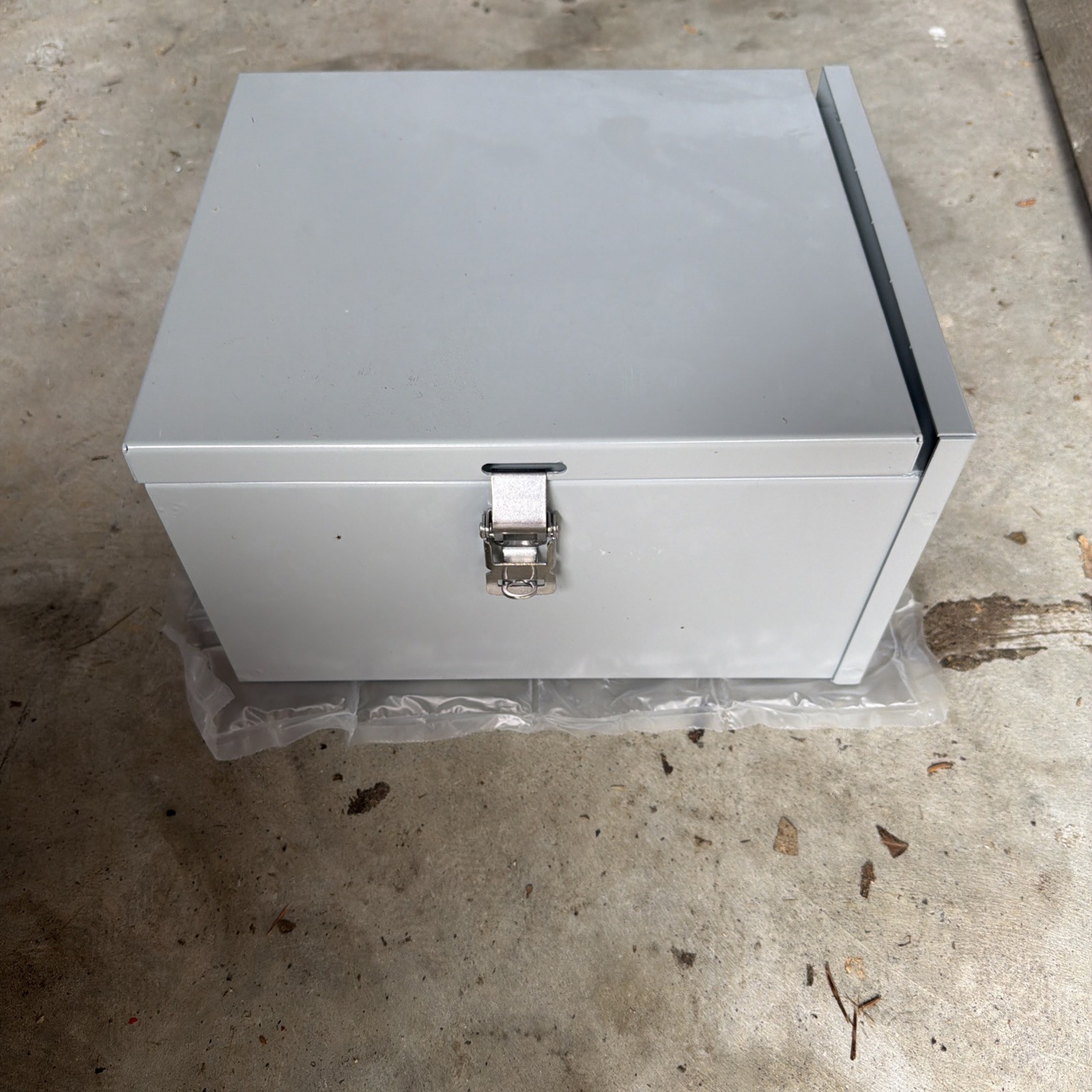 Austin Electrical Enclosure 12″ X 10″ X 6″ N3R SM WP PER DWG 12106WS004 New