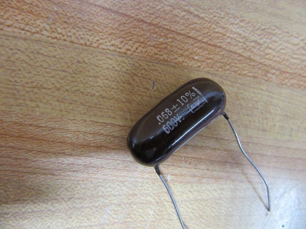 Cornell Dubilier 0.68 ±10% 600V Capacitor CDE (Pack of 2)