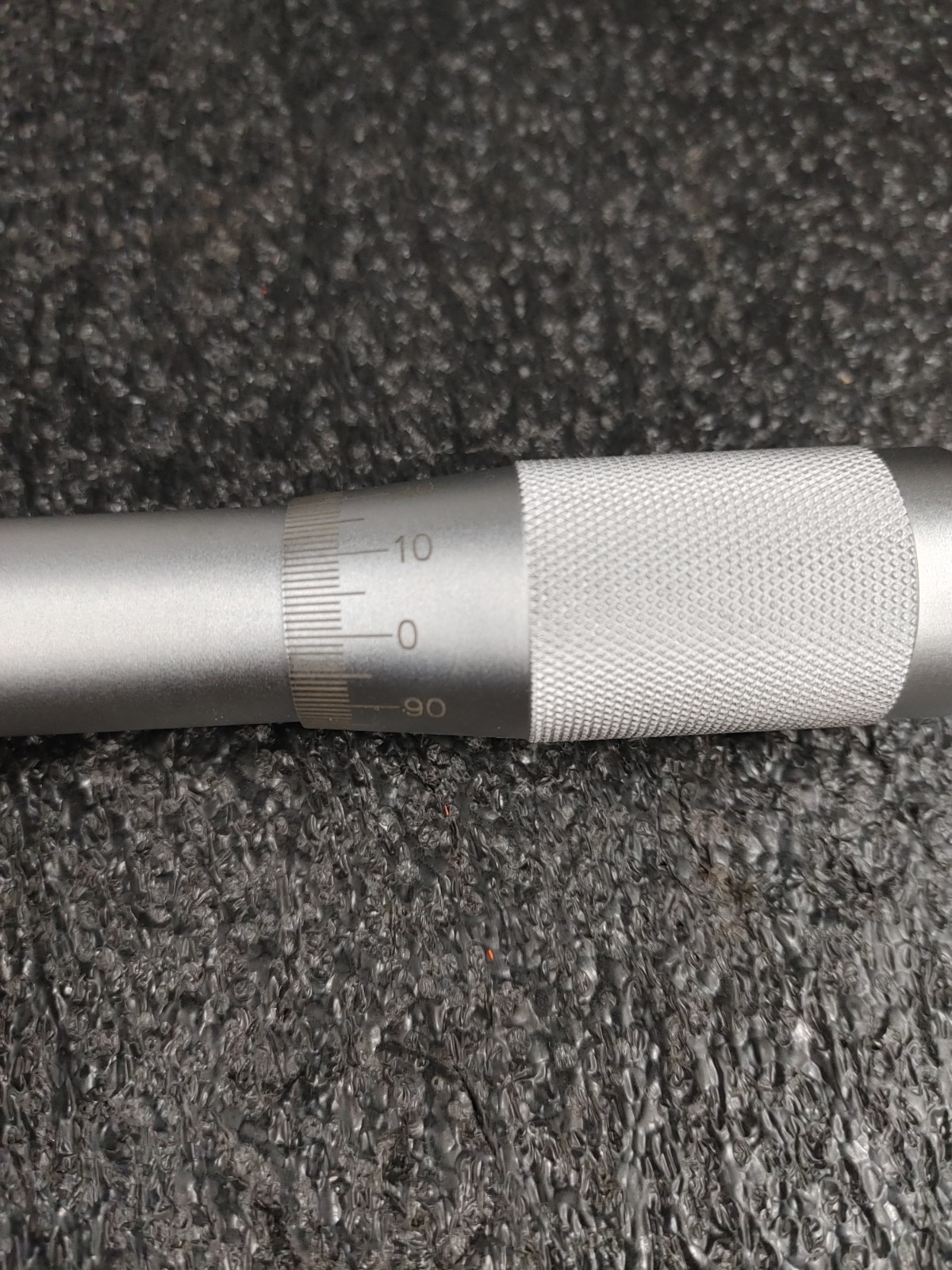NEWPORT BM25-40 40mm Travel 100lb. Load Standard Resolution Micrometer Head