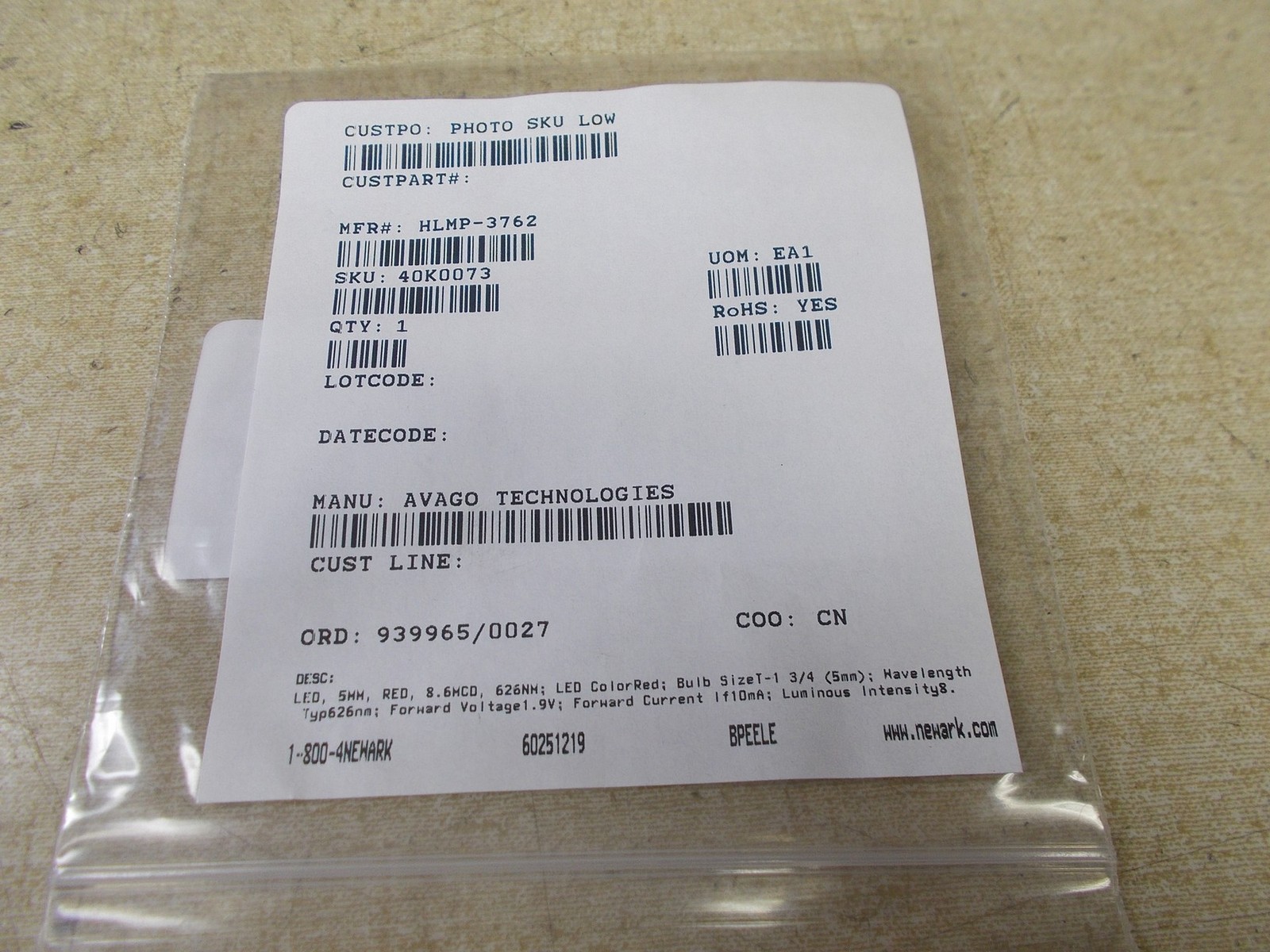 NEW Avago Tech LED RED HLMP-3762 *FREE SHIPPING*