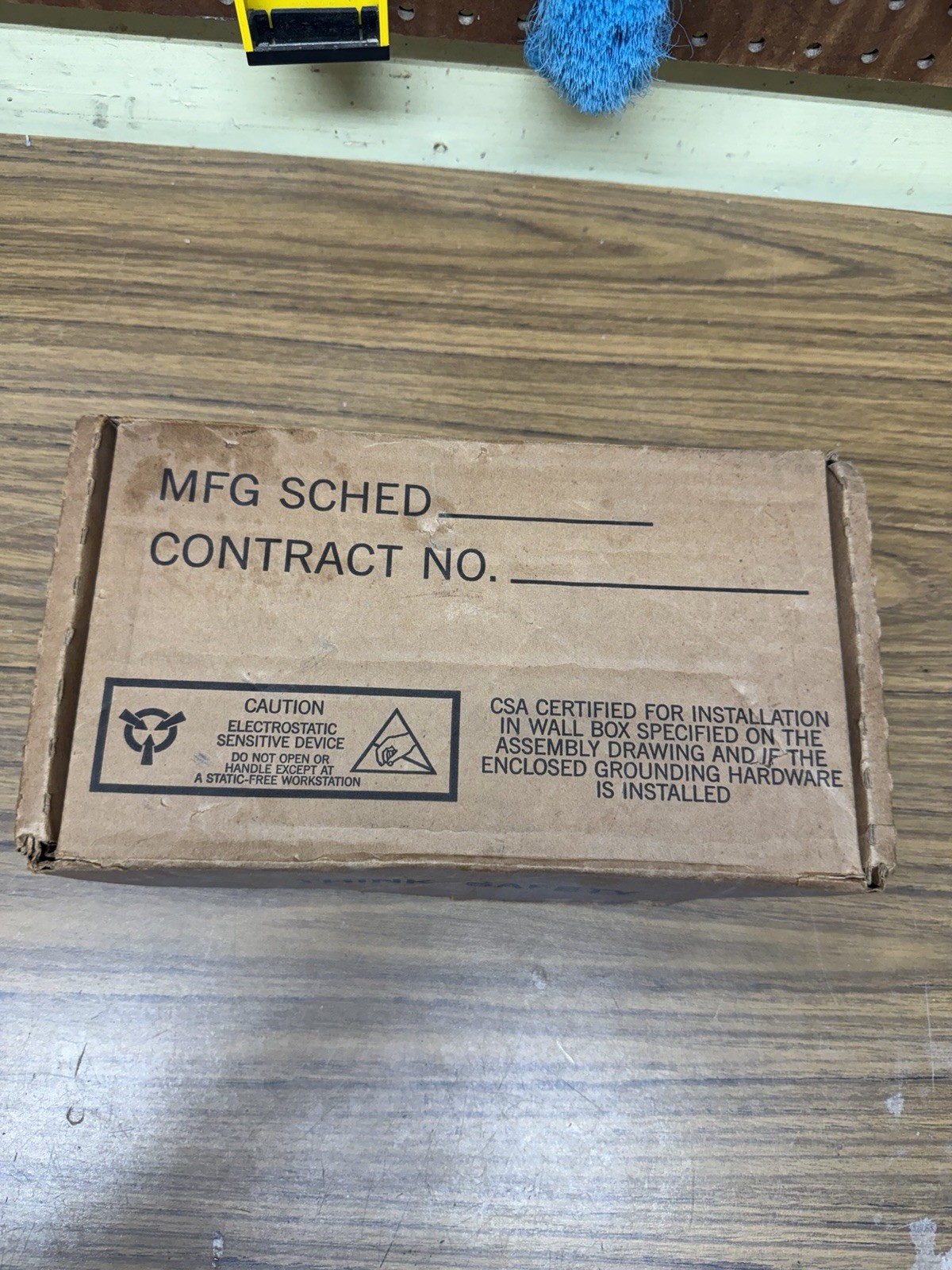 *New* Otis Elevator 23500AAE Intermediate Hall Call Button Station