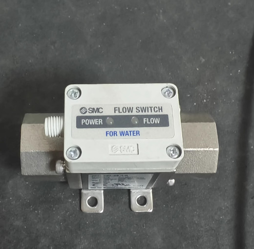 1 PC NEW PF3W520-04-1-R Flow Valve