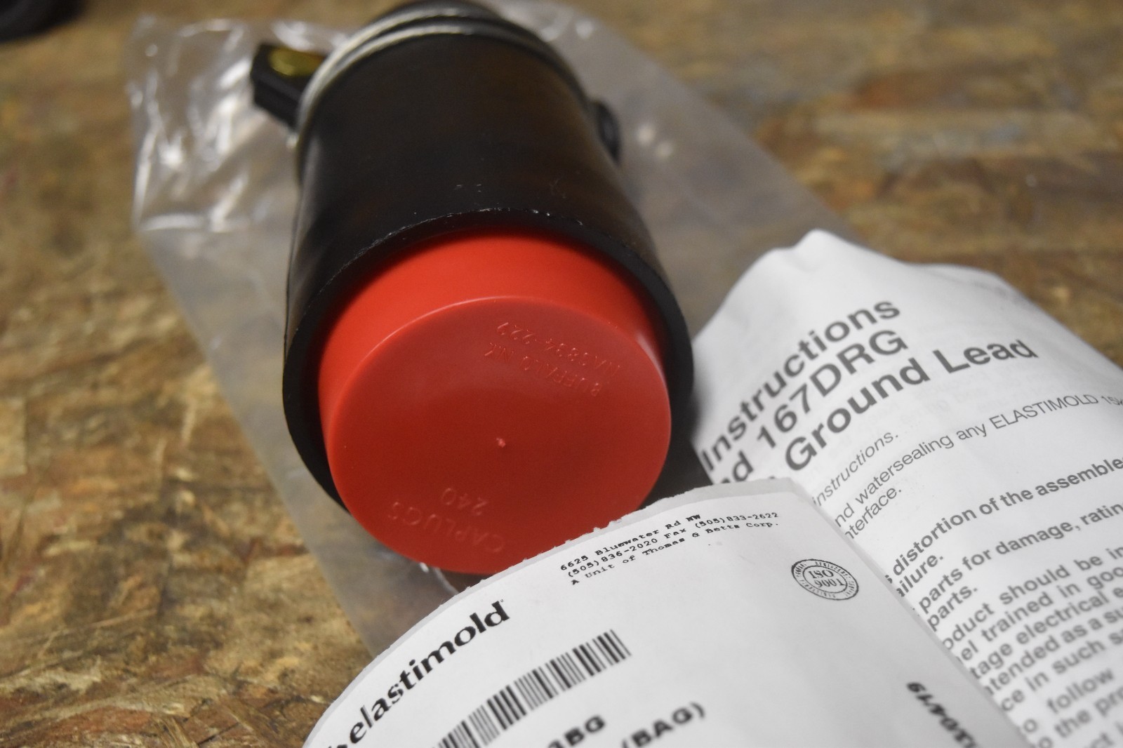 LOT OF 5 Elastimold Insulated Cap w/ Ground Lead 160DRG3BG NOS FREE SHIPPING