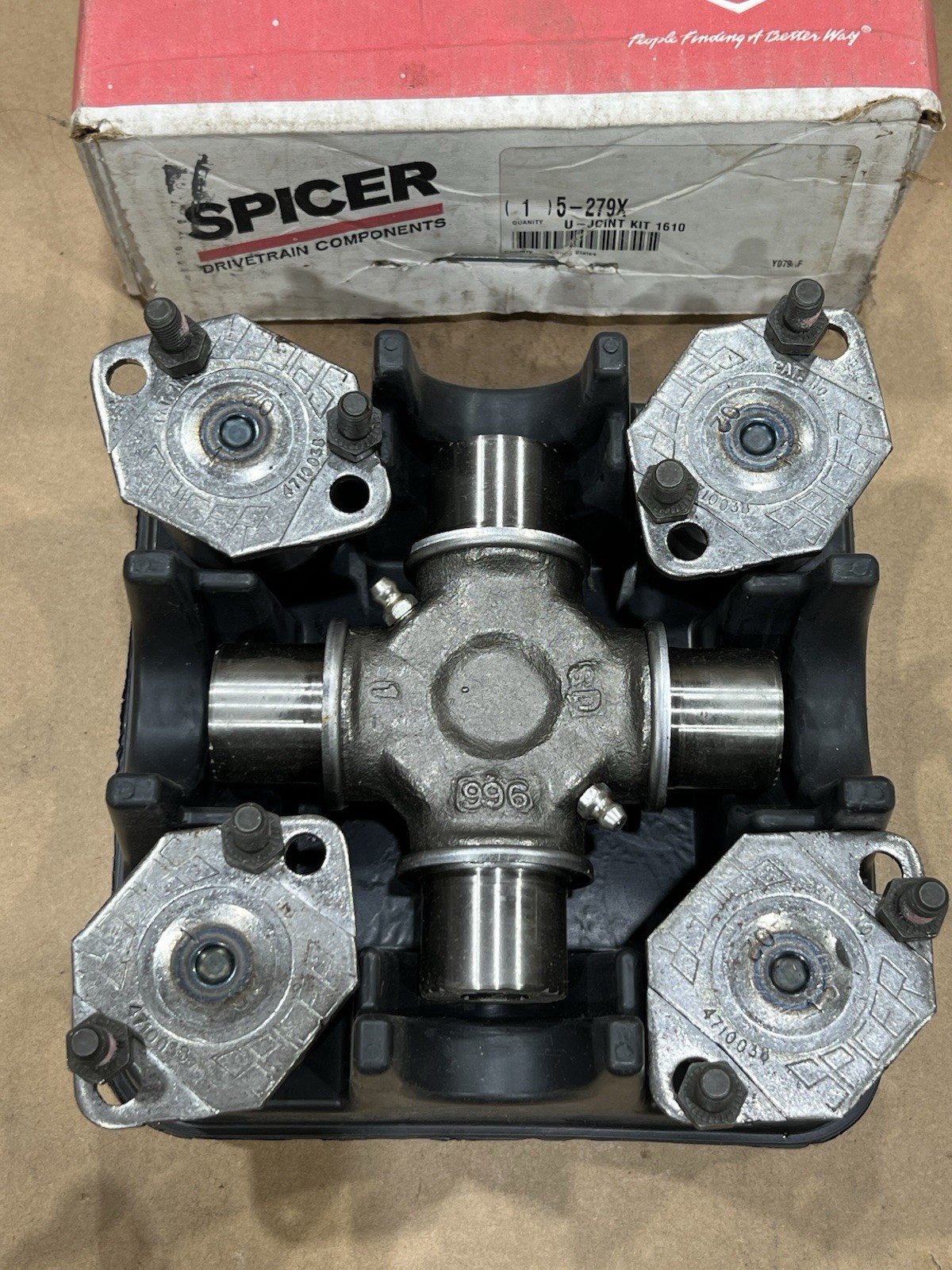 Genuine Spicer 5-279X Universal Full Round Greaseable U Joint USA Made NOS
