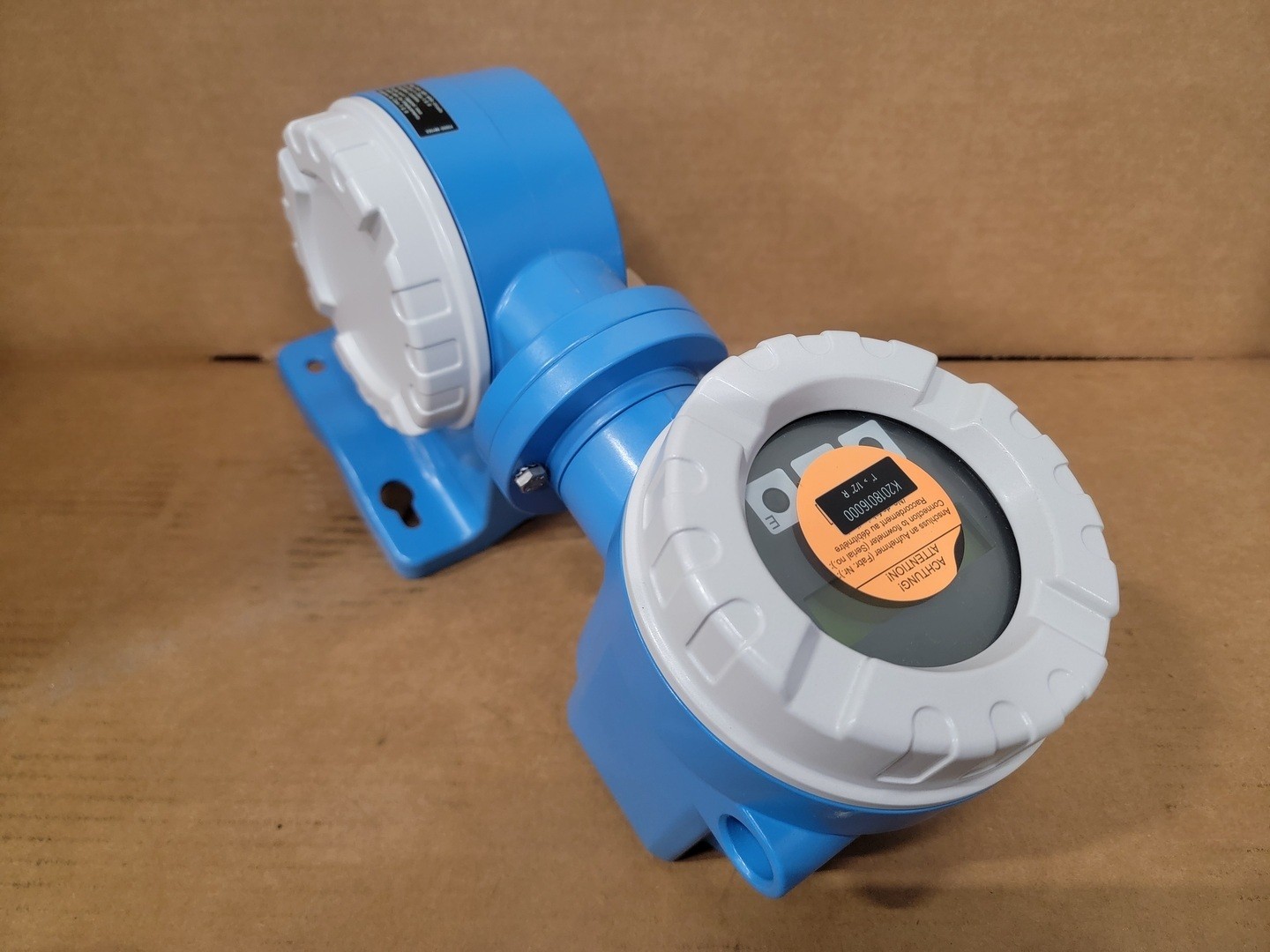 SURPLUS NEW ENDRESS+HAUSER 72FRF 72FRF-SL1DA5NFB4AW Vortex Flowmeter, E+H