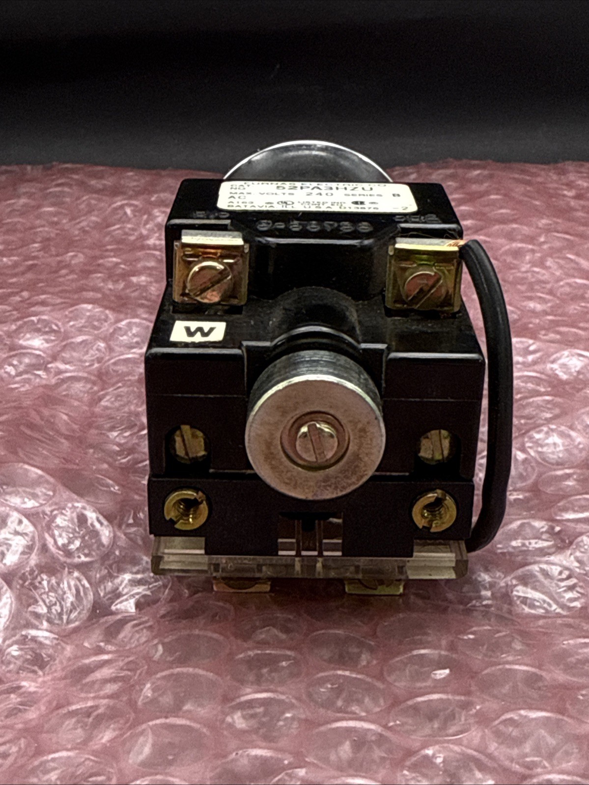 Siemens Furnas Electric 52PA3HZU Push Button New Old Stock