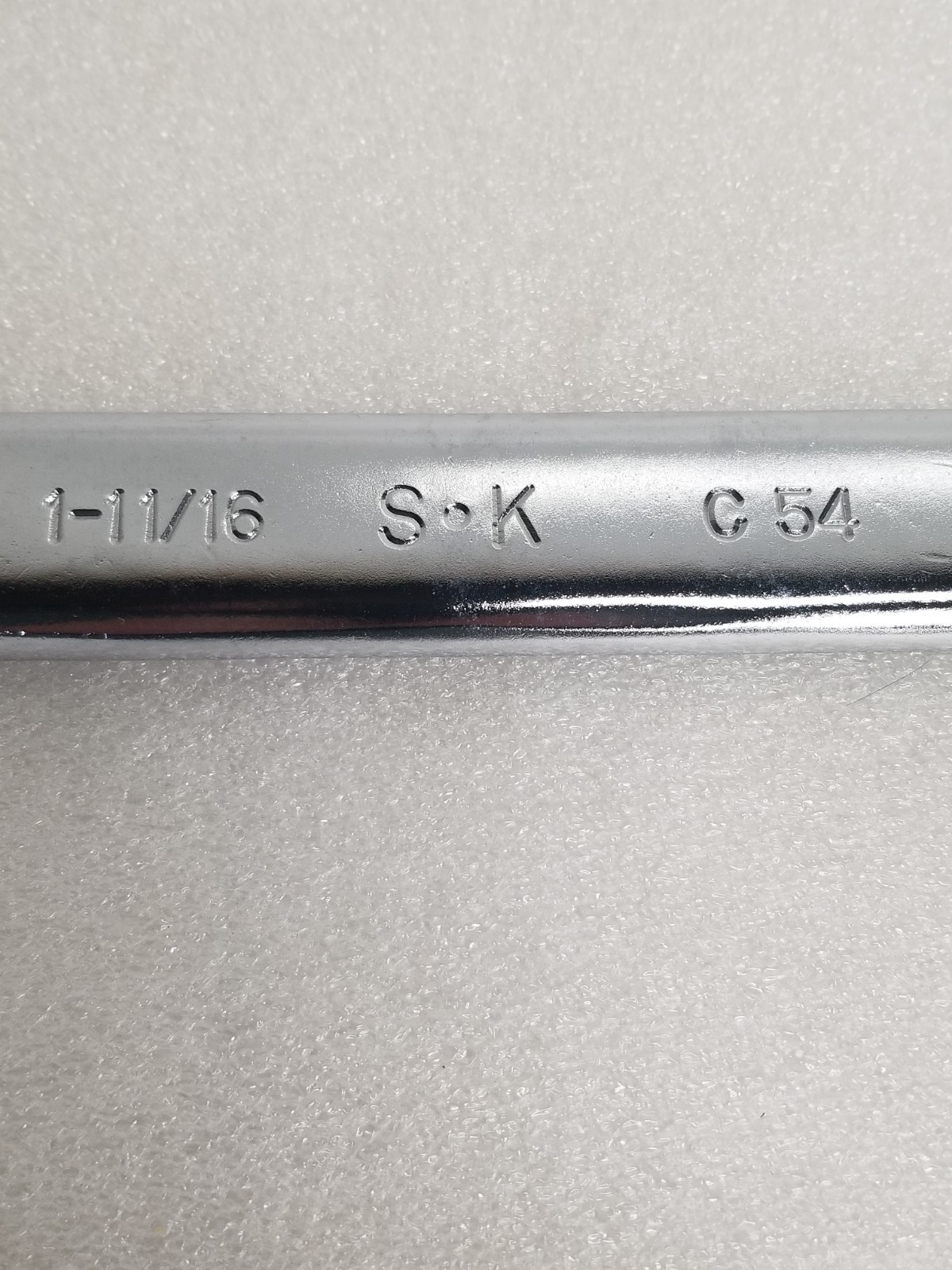S-K Tools C54 Combination Wrench SurGrip 12-Point 1-11/16″ Made in USA