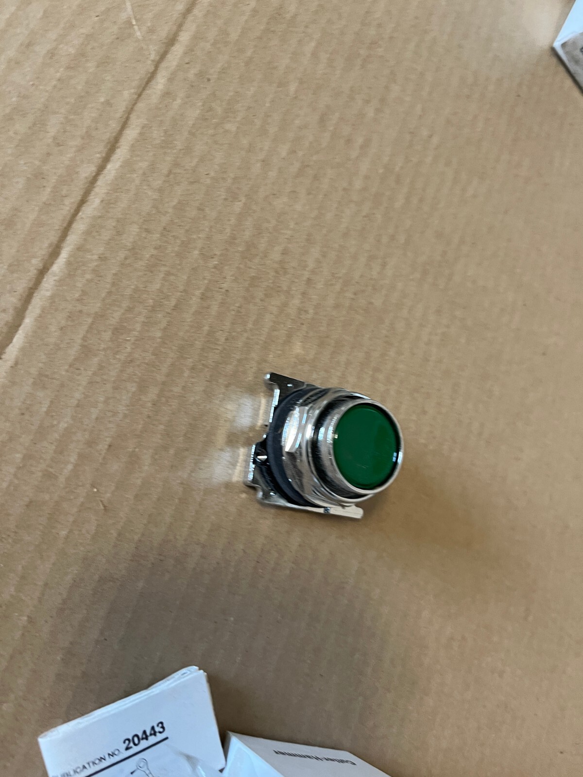 Cutler Hammer, Pushbutton, STD, Green, 10250T103