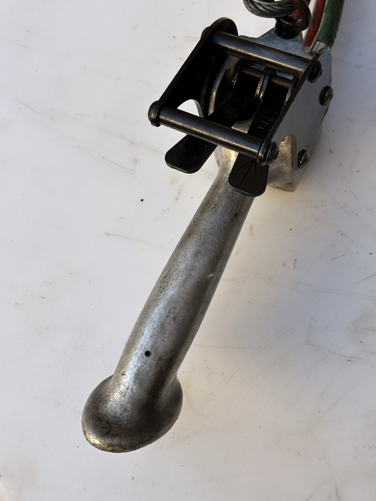 Gardner Denver Pneumatic Air Hoist 1/2 Ton , 8’ Chain Model 75136AA1 Cooper Tool