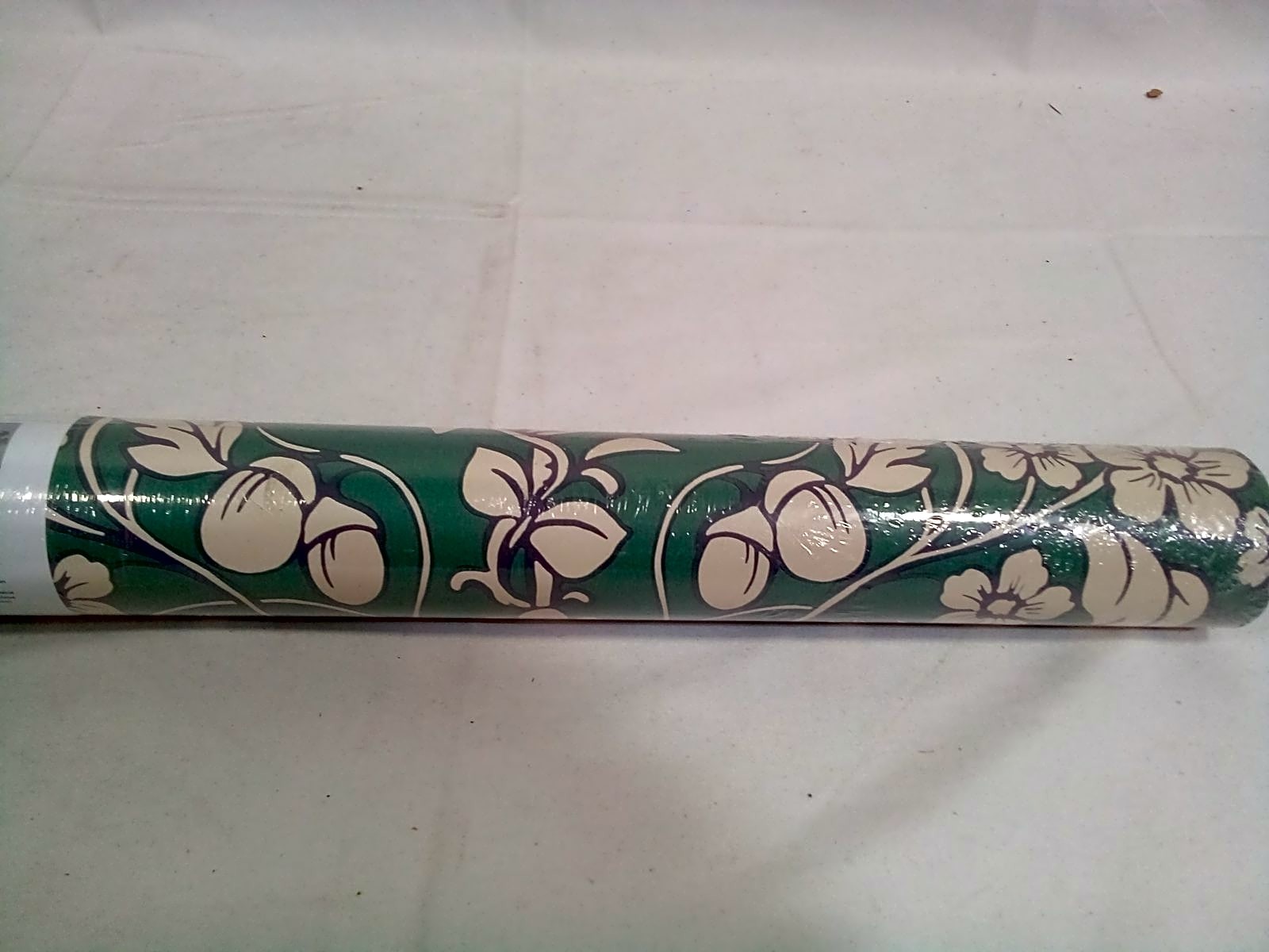 NuWallpaper NUS4480 Emerald Enchanted Peel Stick 20.5in x 18ft