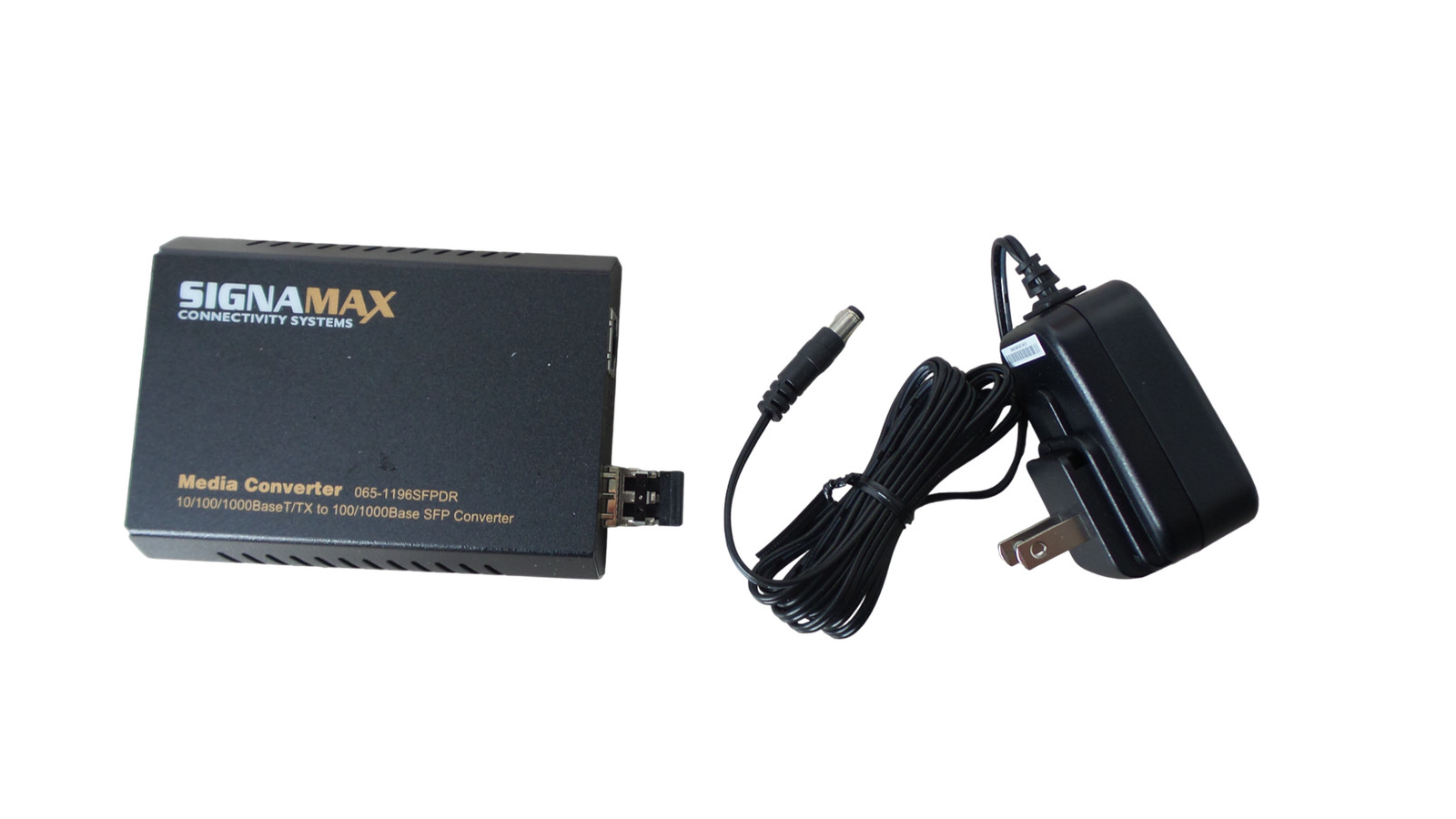 Signamax 065-1196SFPDR 10/100/1000 to 100/1000 SFP Media Converter