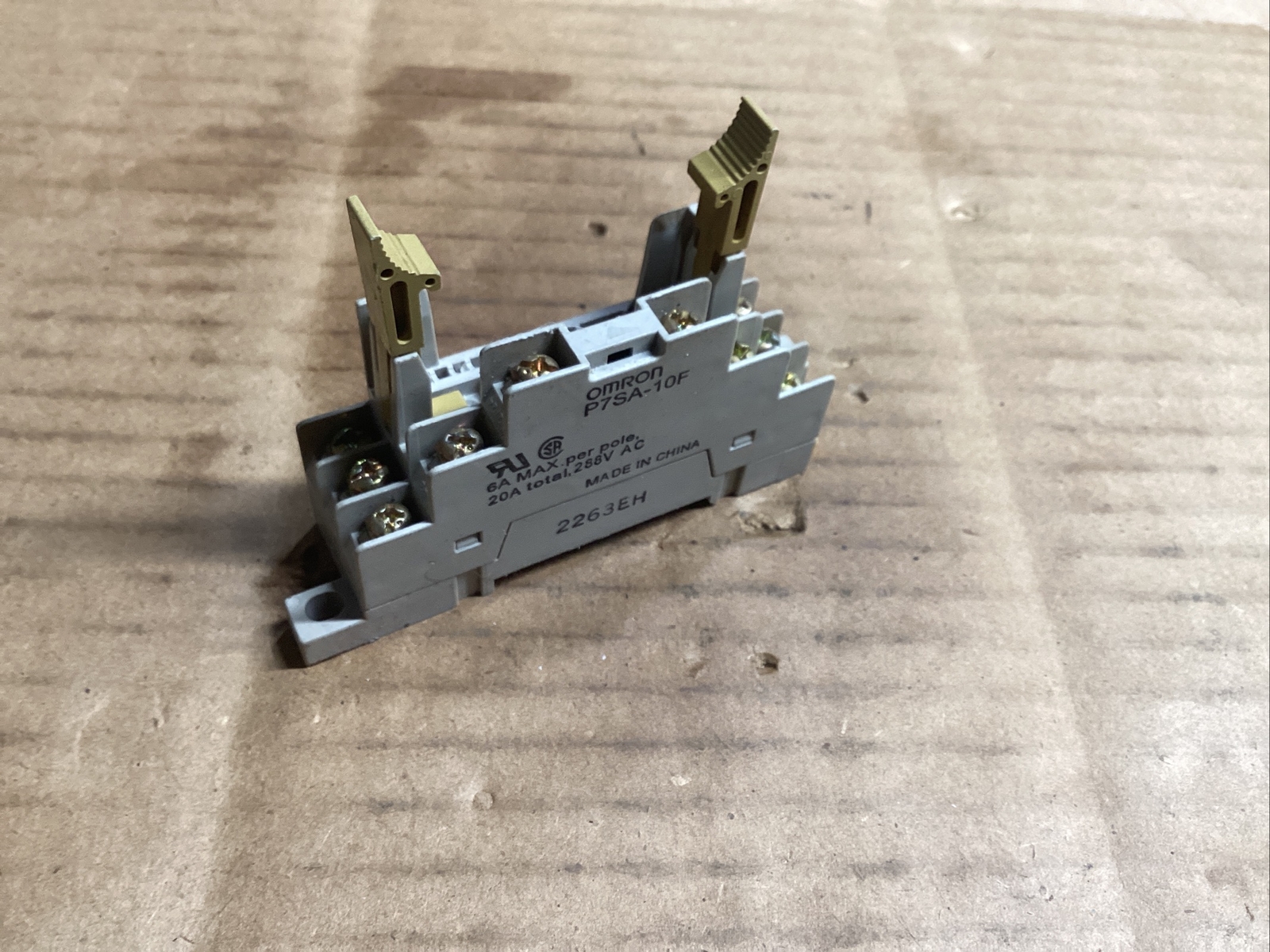 Omron P7SA-10F Relay Socket Base #809M17