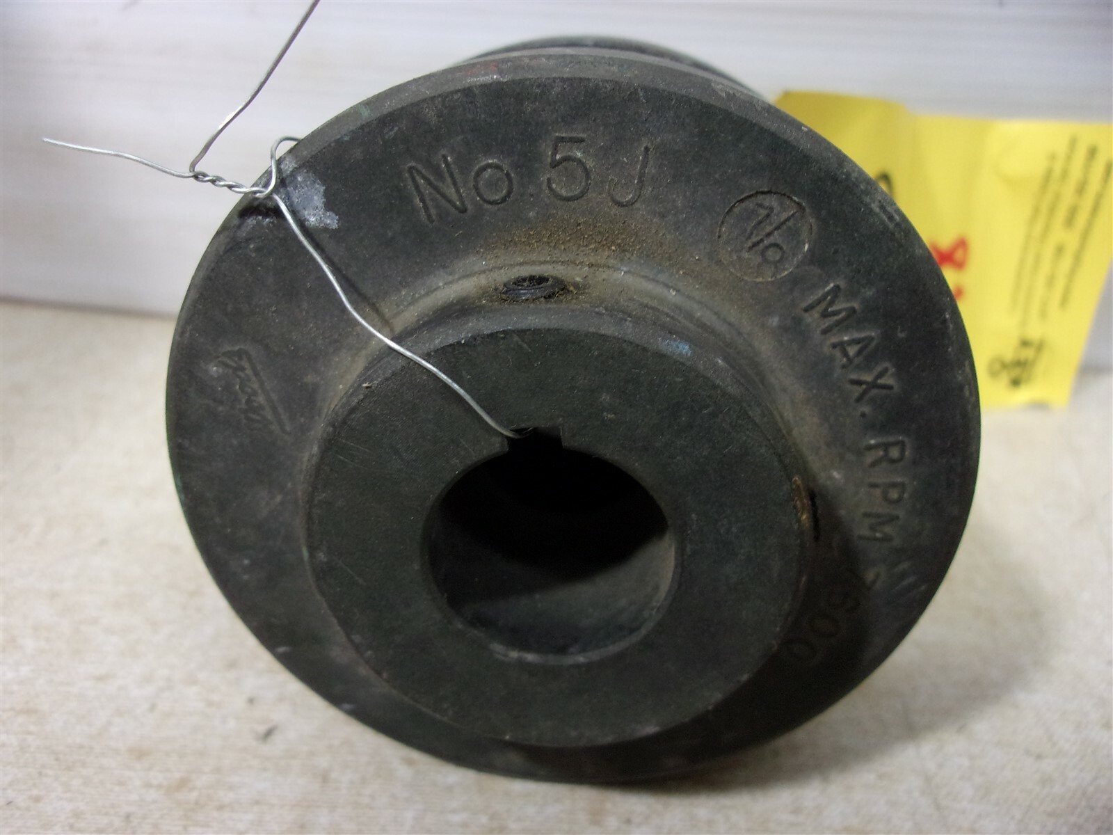 NEW Wood’s Sure-Flex NO. 5 Flange and Sleeve 7/8″ Bore *FREE SHIPPING*