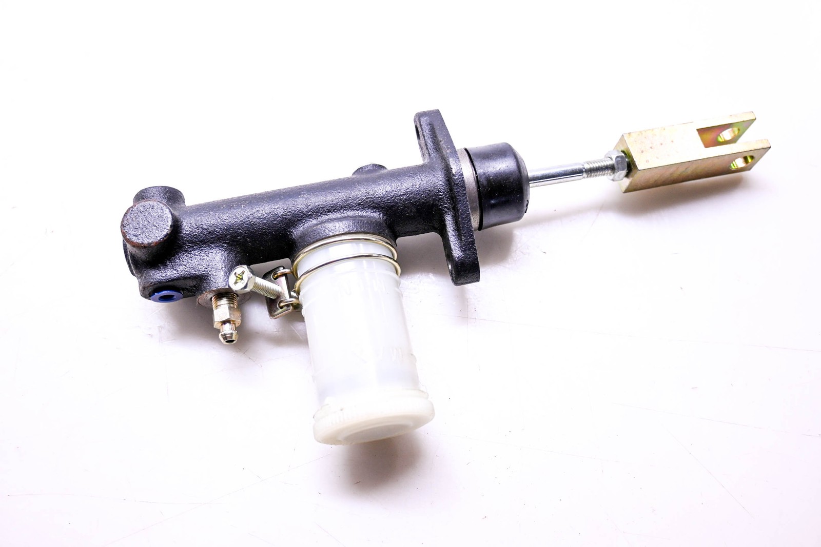 Intrupa 3EA-36-11100A, BP-1403 Master Cylinder NOS