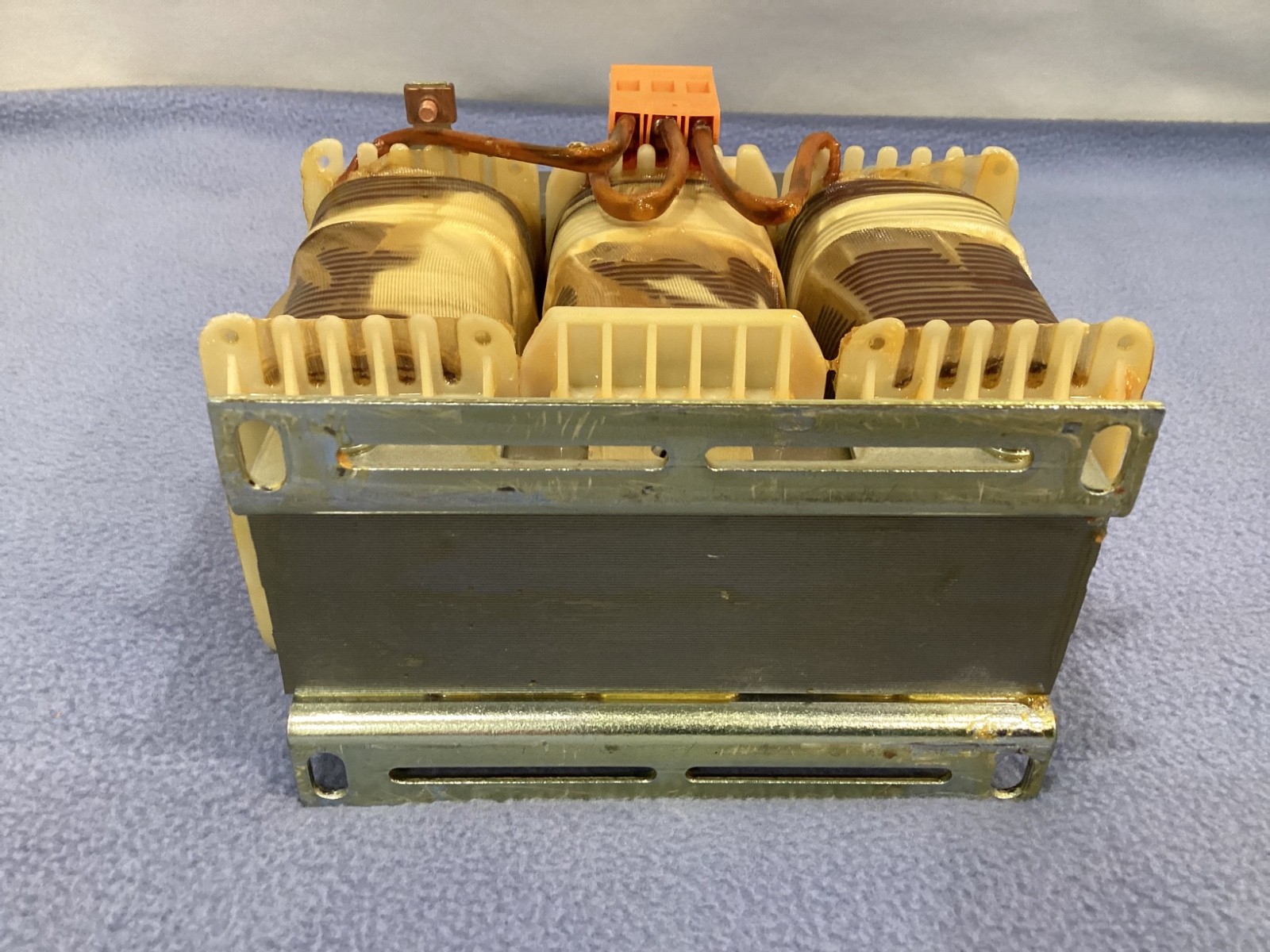 LENZE LINE REACTOR TYPE: EZN3A0300H013, CAT. NO. 3UI75/41.5