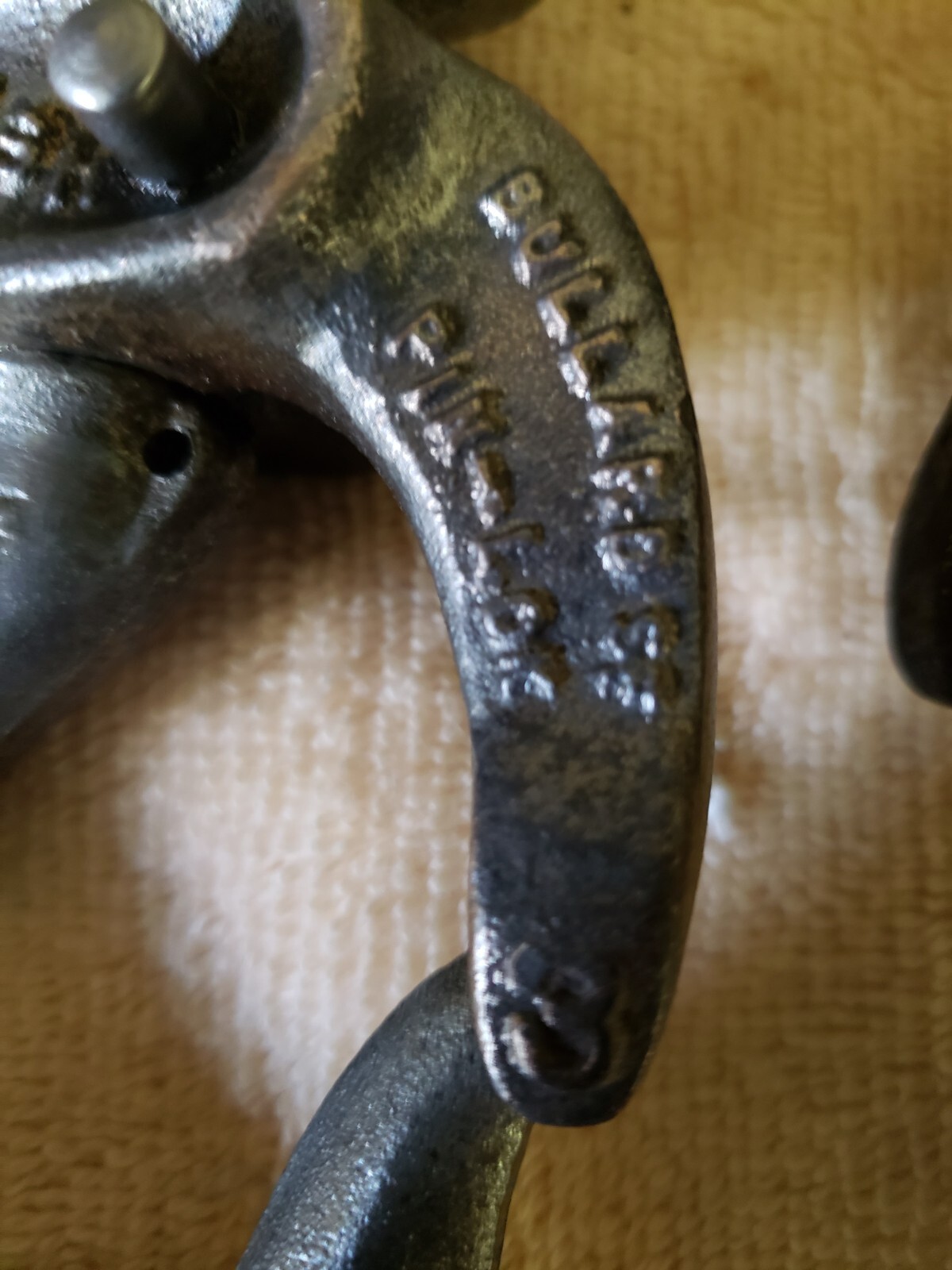 VULCAN HH-3/ BULLARD 1.4 TON HOOK #3 USED CROSBY