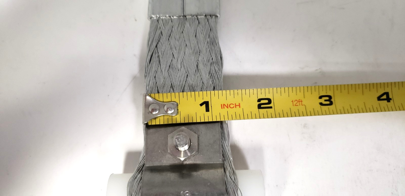 BRAIDED GROUND FLAT WIRE W/I-BEAM CLAMP, K510, 5-1/4″ TOTAL LENGTH, NNB