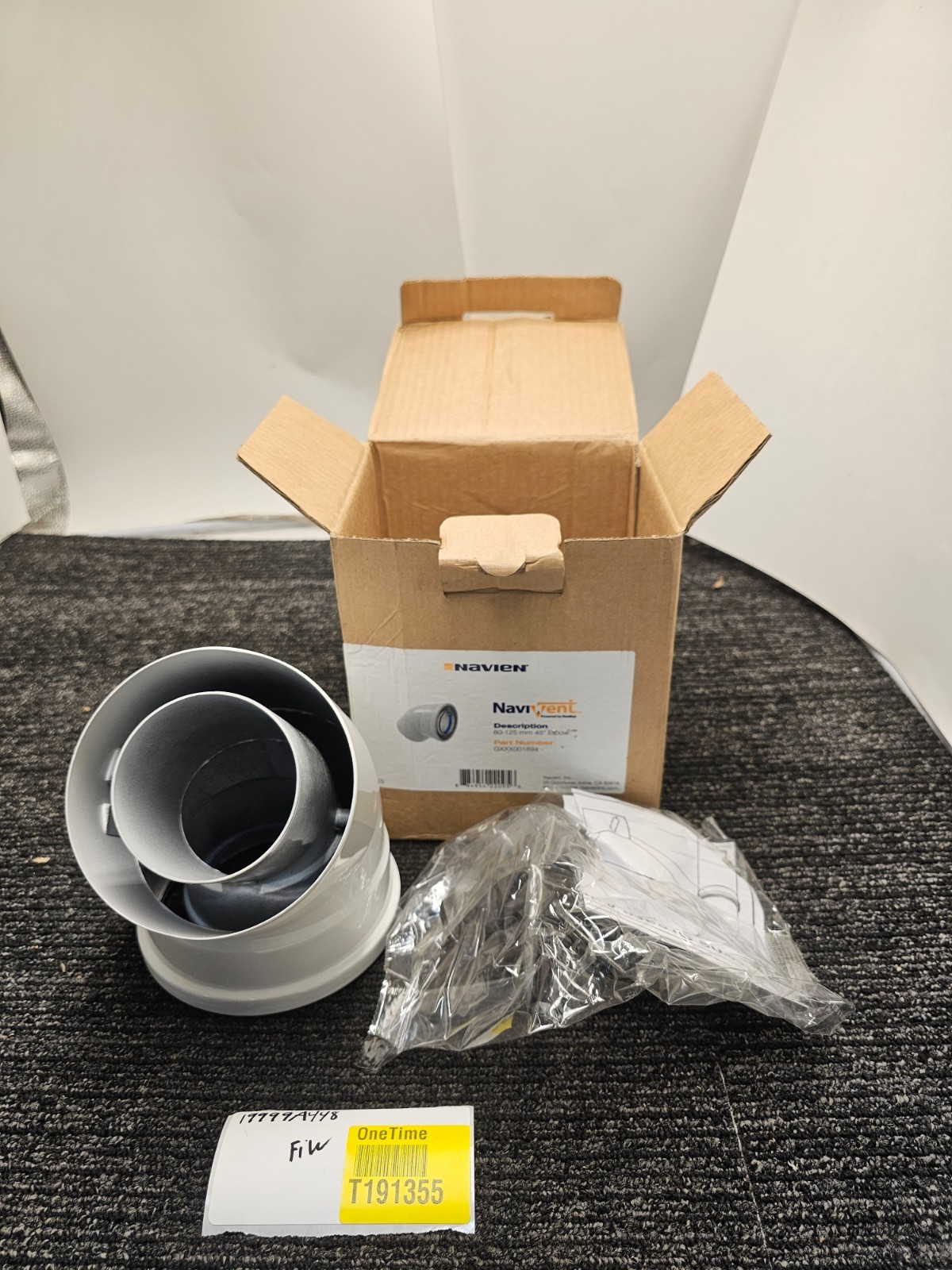 Navien GXXX001894 NaviVent 80-125 mm 45 Deg Elbow Concentric Venting White
