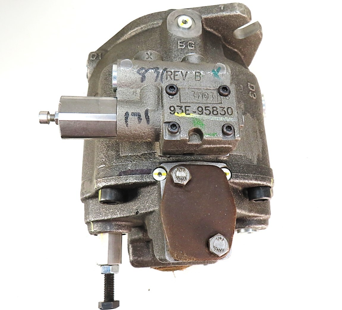Parker PD060PC02SRS5BC00S1000000 P1/PD Medium Pressure Mobile Piston Pump NEW