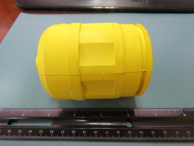 LEVITON 6033Y Qty of 2 per Lot Connector Boot Thermoplastic Elastomer Yellow