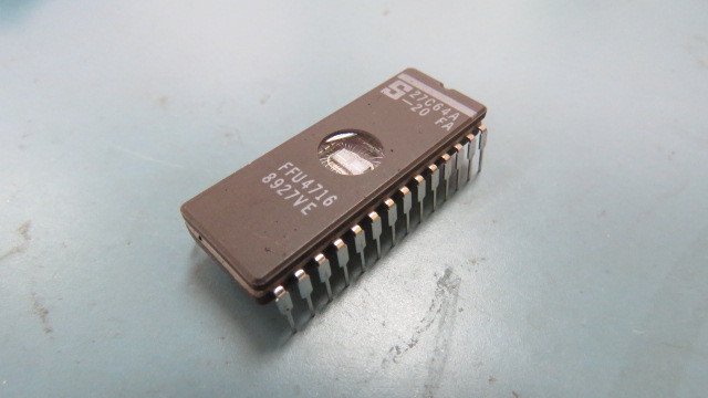 Signetics 27C64A-20FA Qty of 2 per Lot 64 bit CMOS EPROM 8K x 8