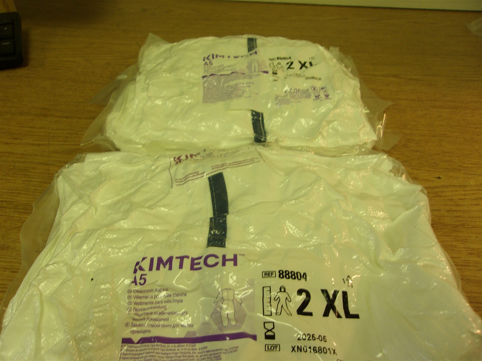 NEW Kimtech A5 Clean Room Apparel 88804 2XL Exp 5/2025 Lot of 2 *FREE SHIPPING*