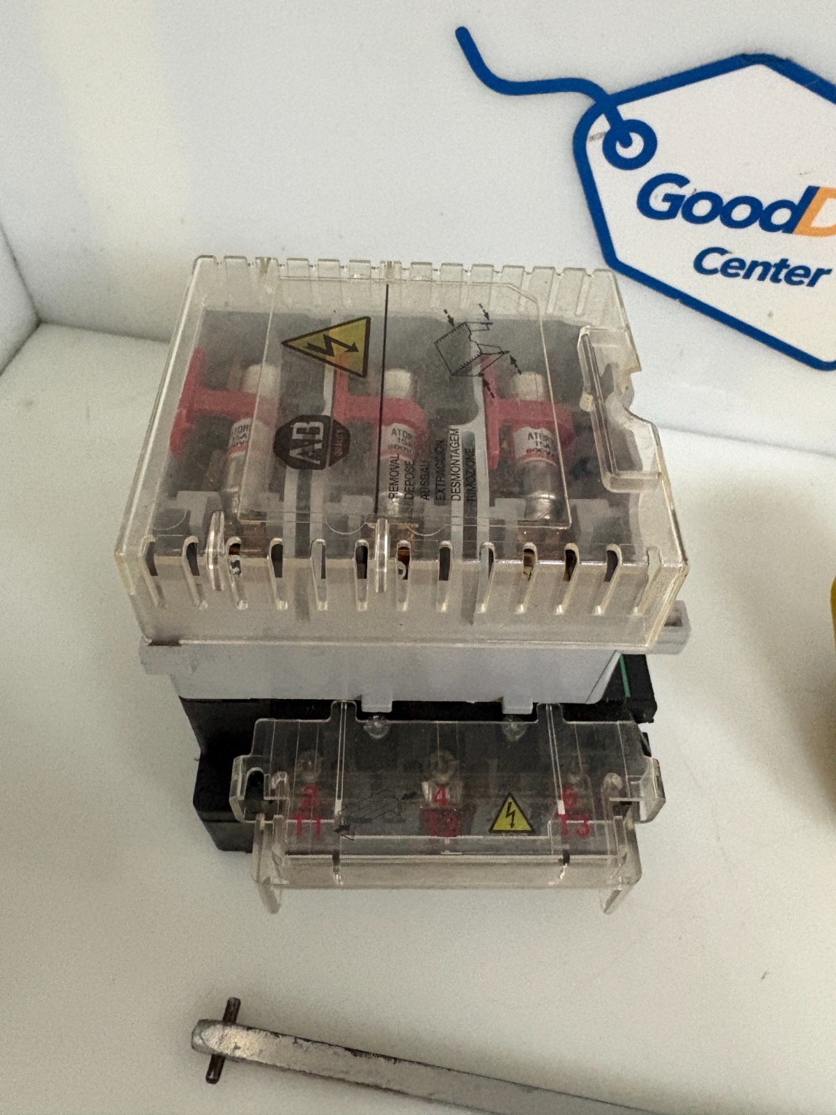 ALLEN BRADLEY DISCONNECT SWITCH 194R-NC030P3 B W/194R-HS4E A HANDLE