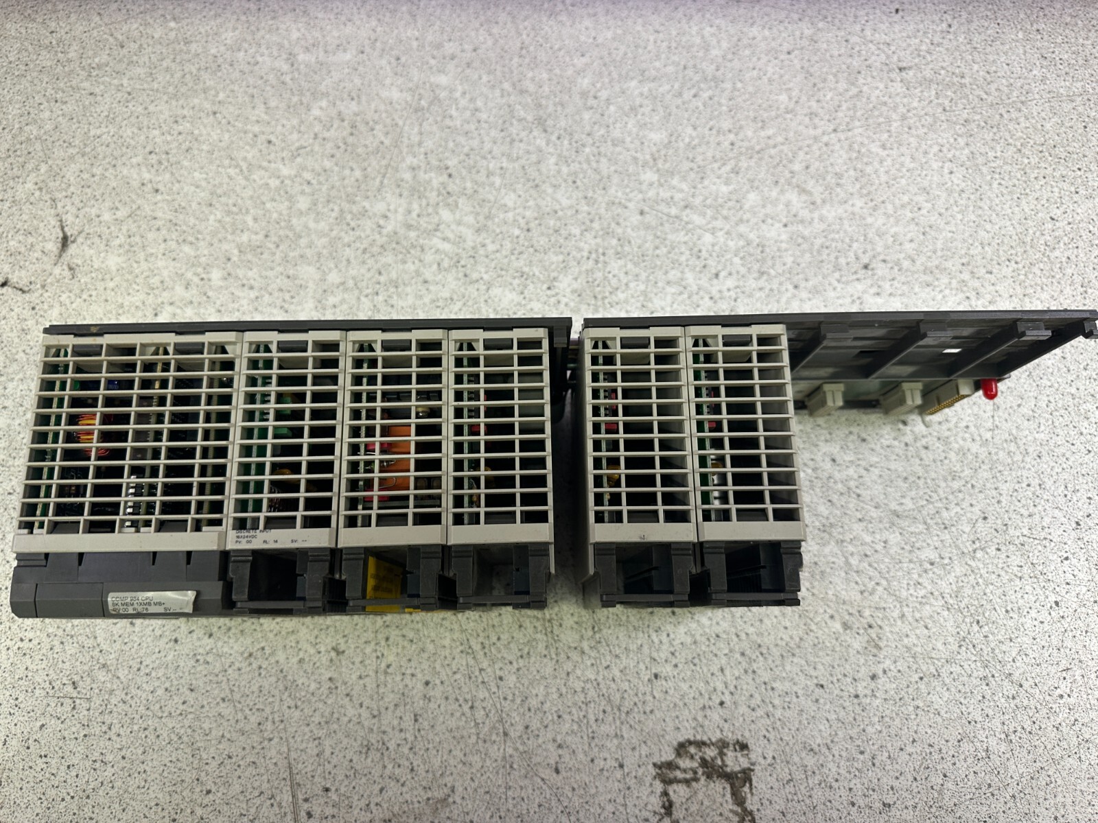 Schneider Automation DTA 201/AS-HDTA-201 w/ DEP 216/ DAP 208/PC-A984-145