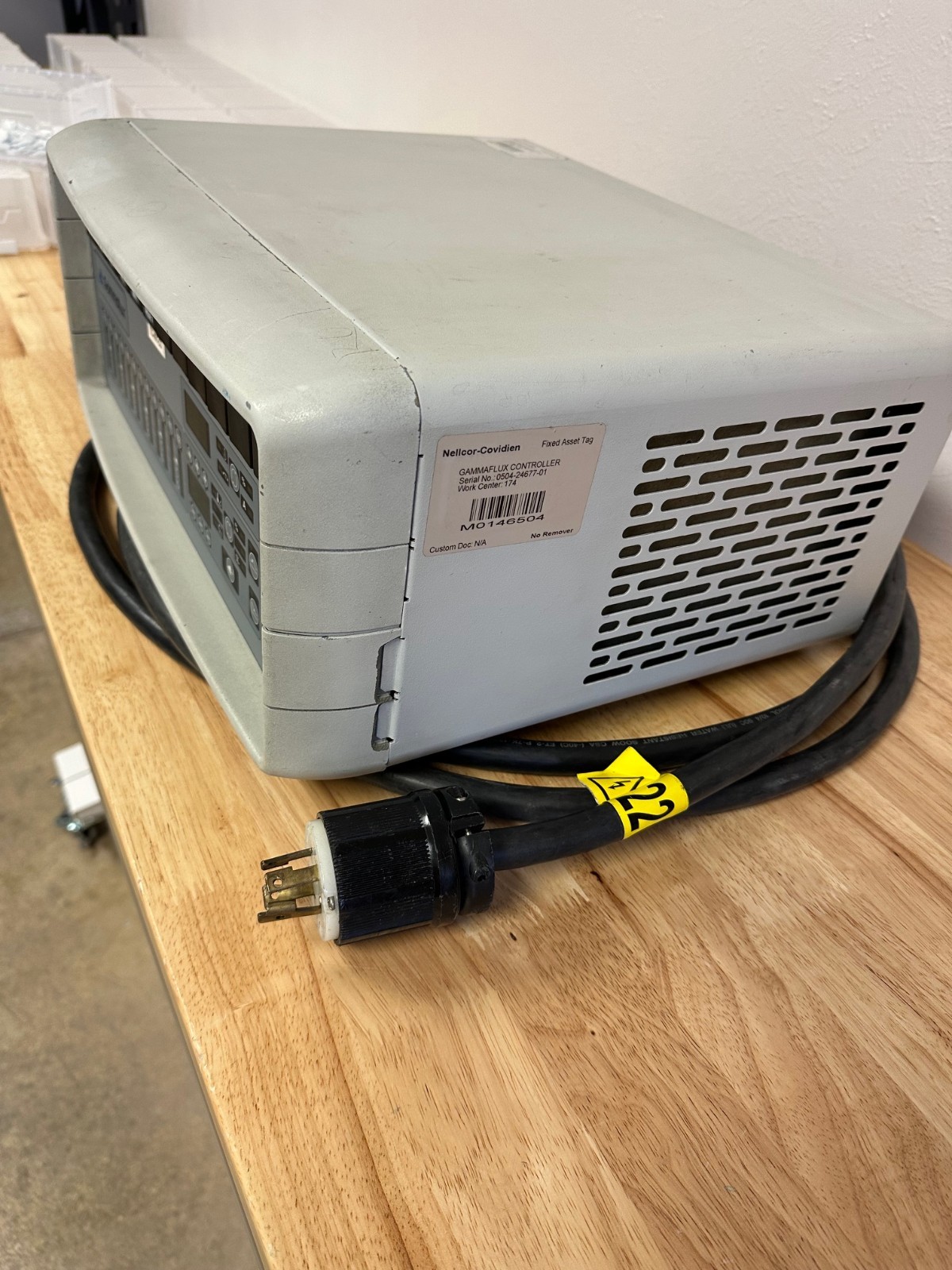 GammaFlux 12 Zone Temperature Control Controller Hot Runner Box (6 Active Zones)