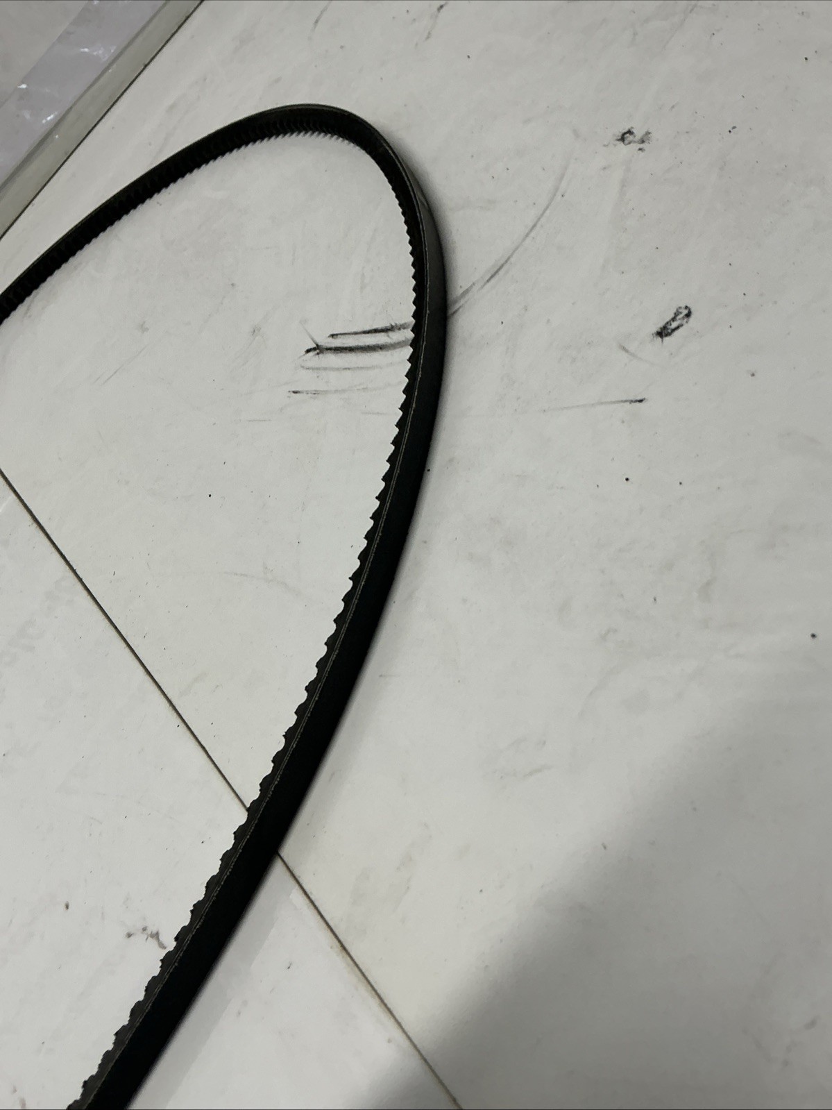Gates 3VX670 Belt Z-665S