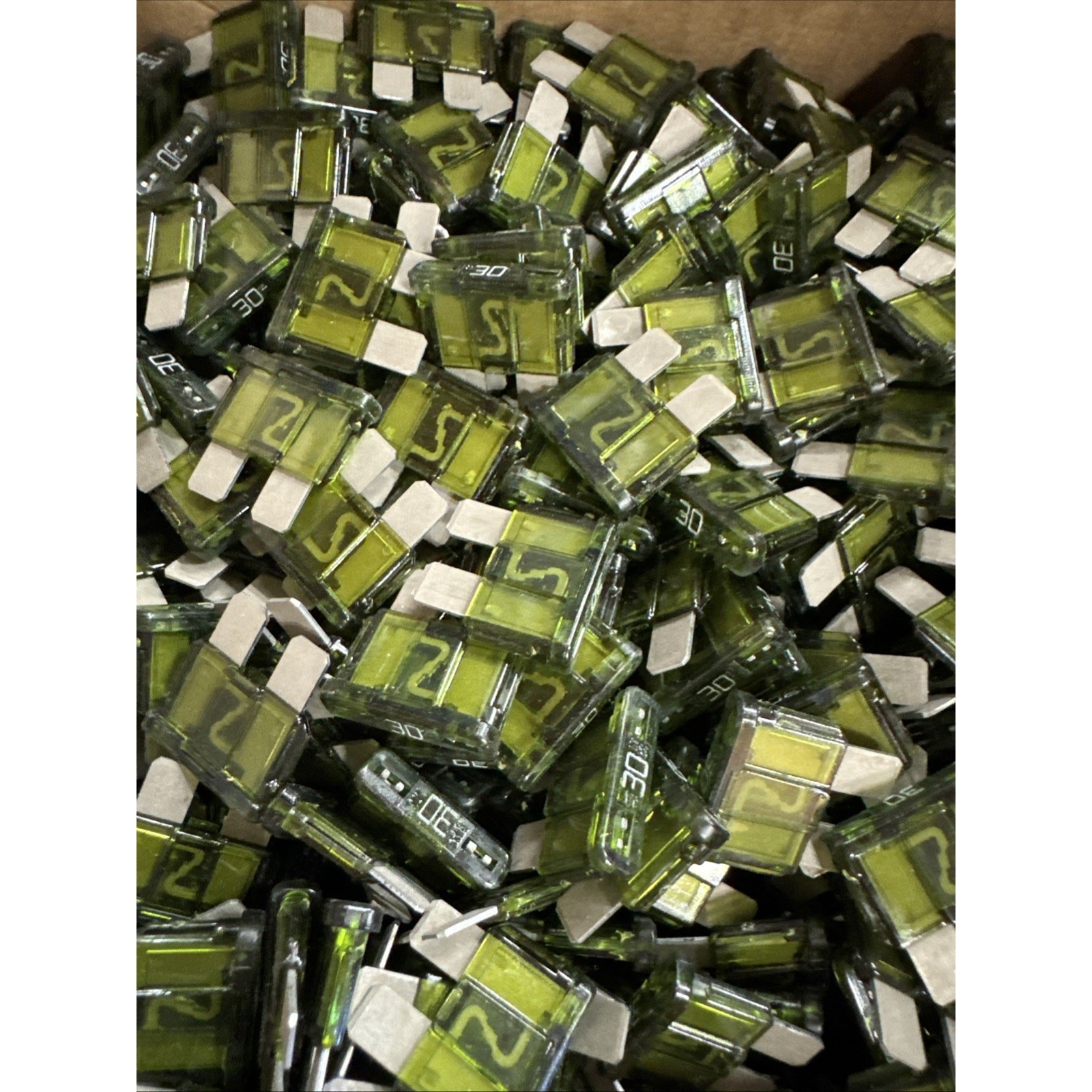 Box of 2000pcs Bussmann BK/ATC-30 Automotive Fuse; 30A, 32VDC, Green Bin16