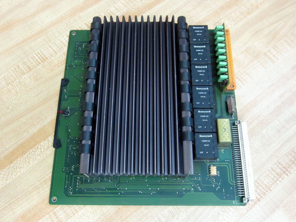 ABB 3HAB2207-1 Servo DSQC 236D 3HAB2207-1/2 – GME:91005-345-F