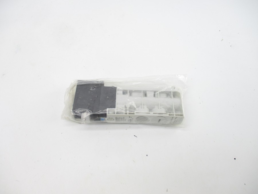 FESTO VUVB-S-M32C-AZD-OX-1C1 573993 24VDC NSNP