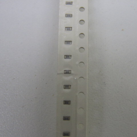 AVX 06035A391JAT2A Qty of 3250 per Lot CAPACITOR, 390 pF �5% 50V Ceramic Capaci